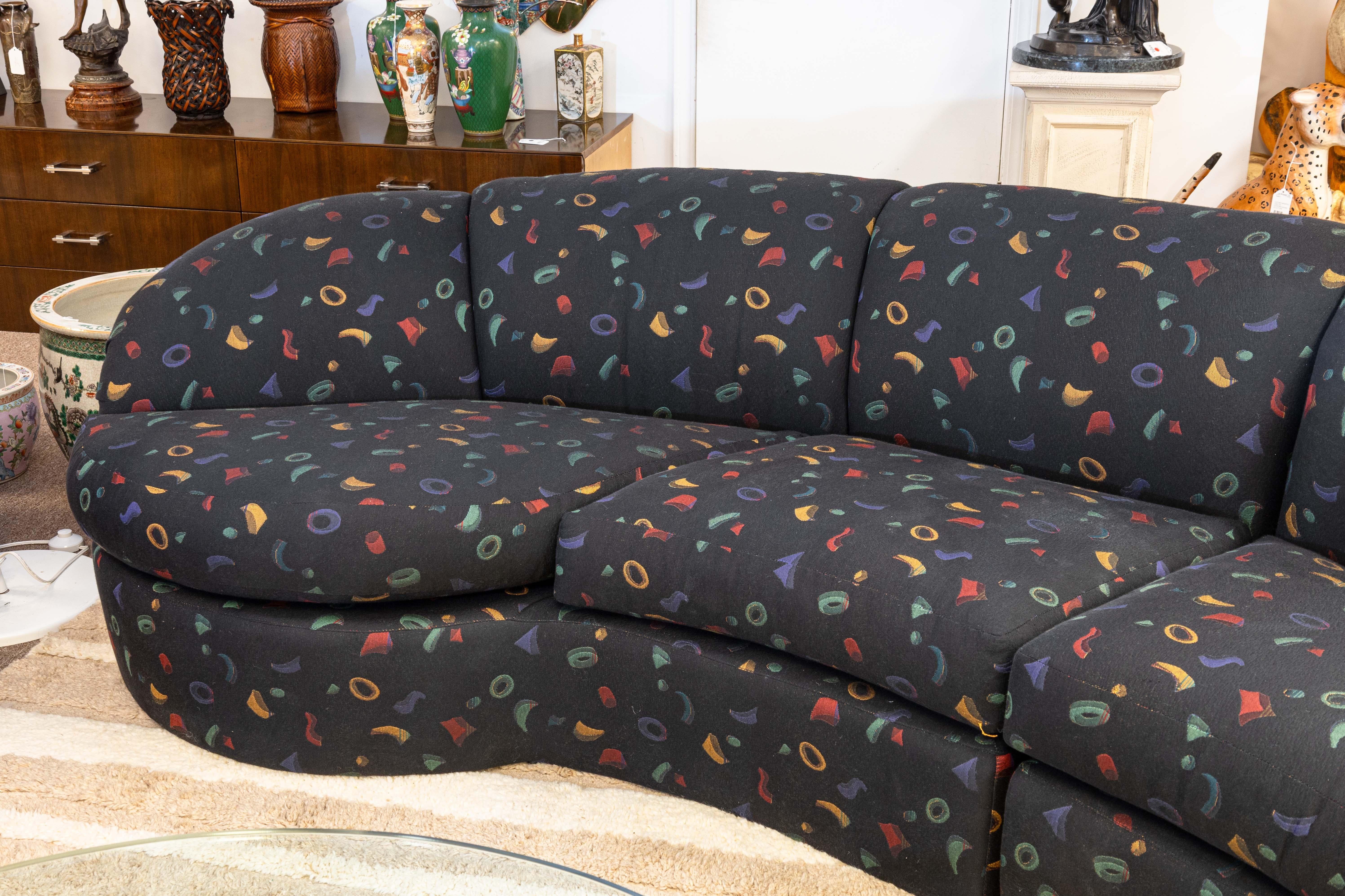 Fin du 20e siècle John Mascheroni Swaim Noir Multicolore Tissu Modern Sectional 2 pc Sofa 1980 en vente