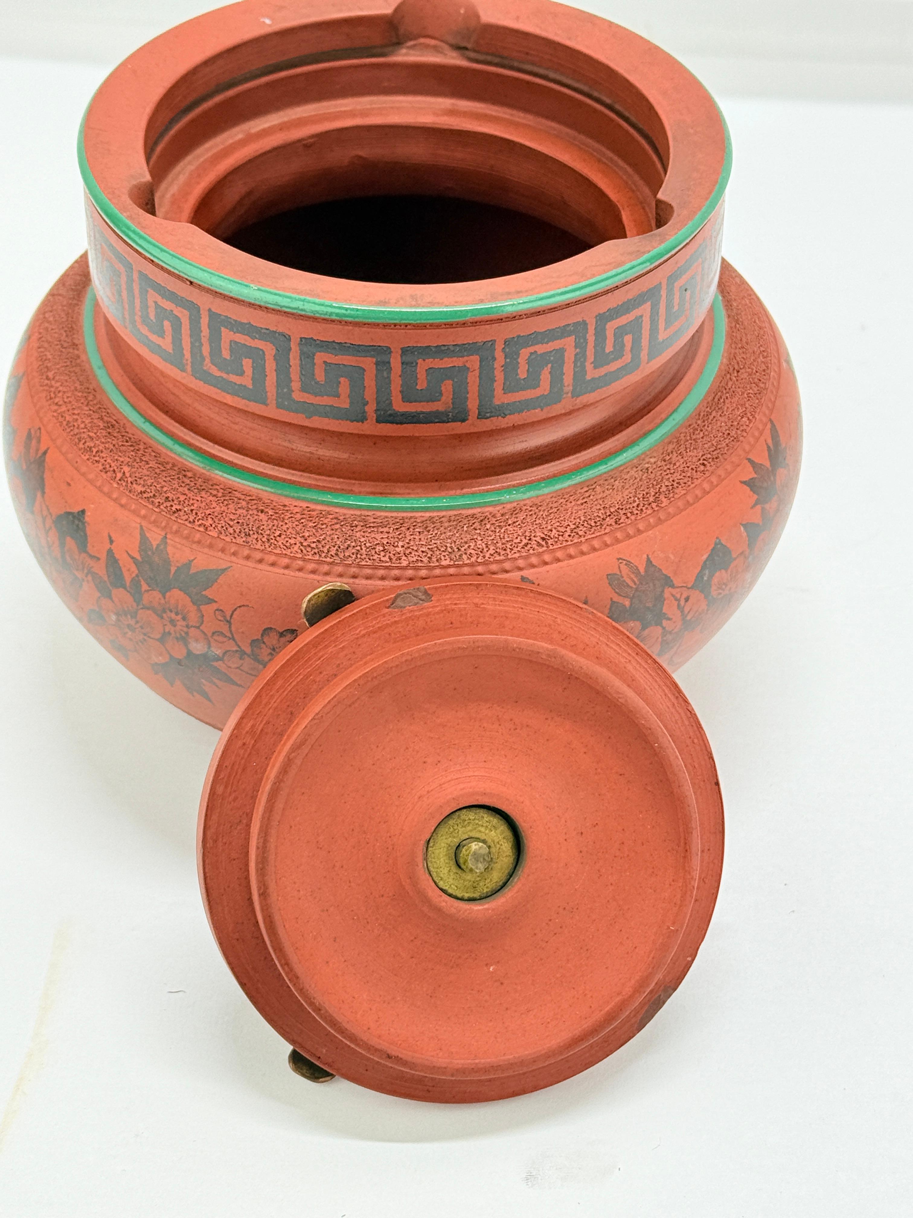 Englischer Humidor aus rotem Geschirr im neoklassischen Stil von John Middleton, um 1900 im Angebot 5