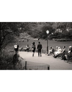Un couple solitaire à Central Park
