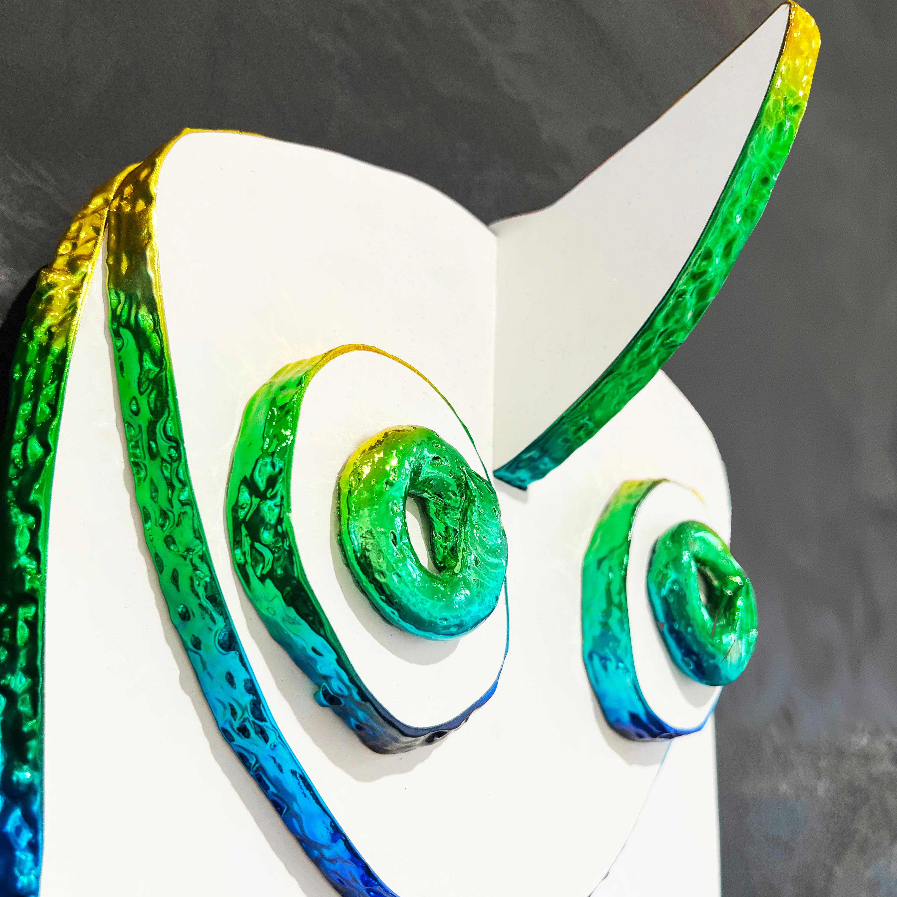 016 - Masque sculptural coloré en chrome de John Monn en vente 1