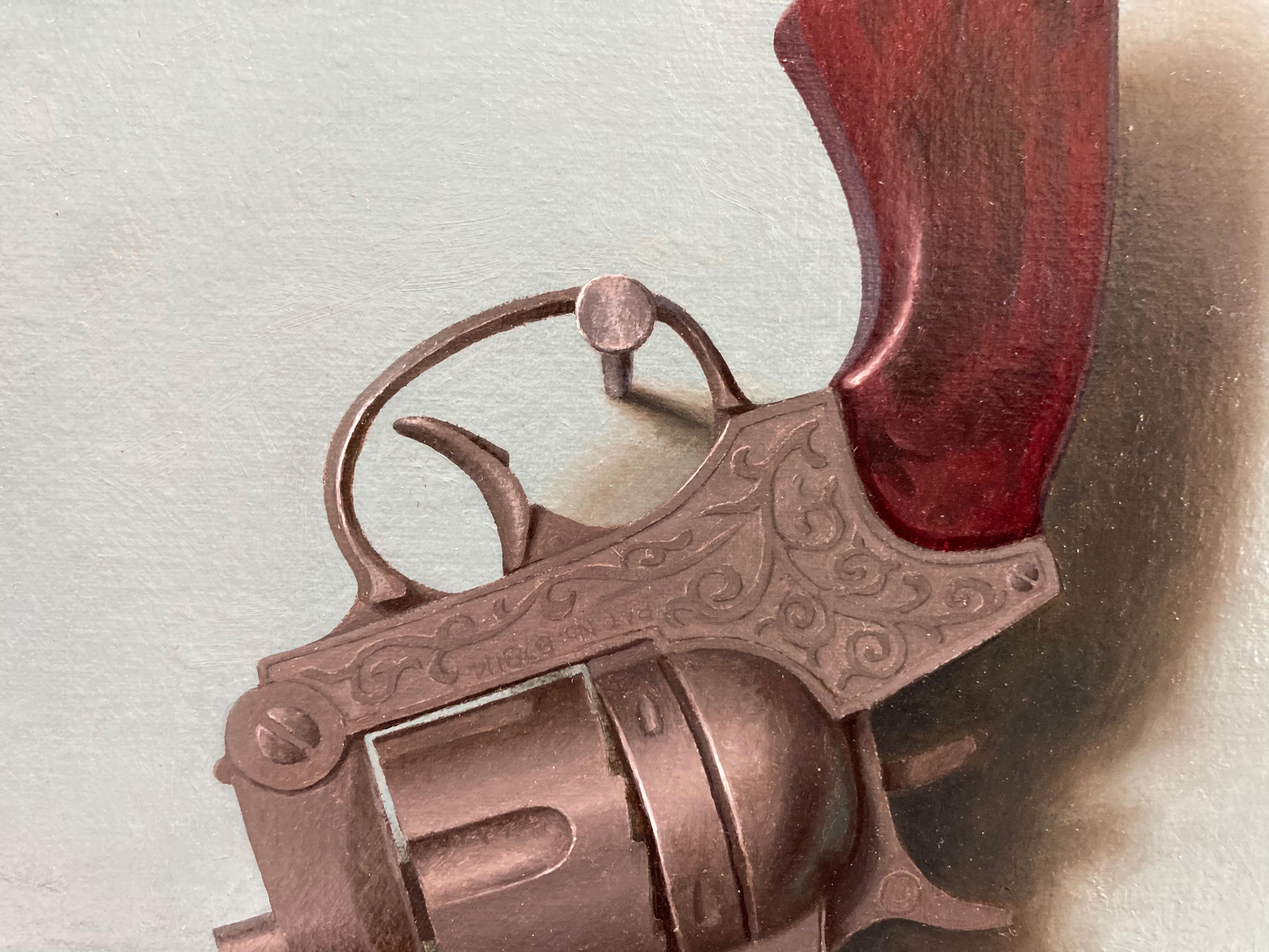 Pistola Cap Agente Secreto - Still-Life Painting Azul de John Morfis