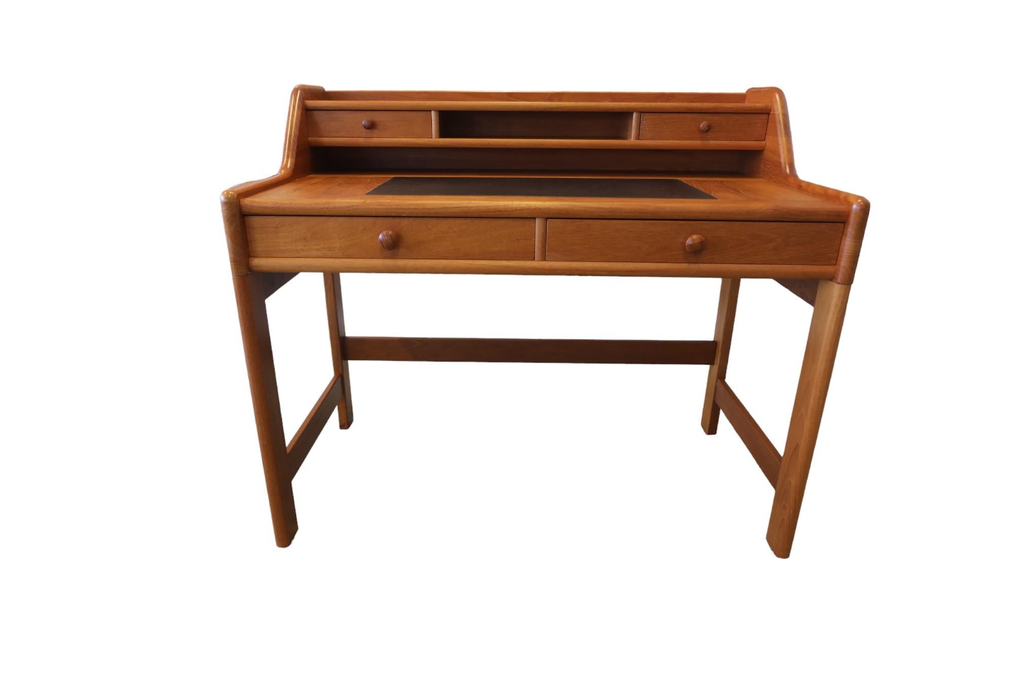 John Mortensen Dyrlund desk in solid teak 1960s 2