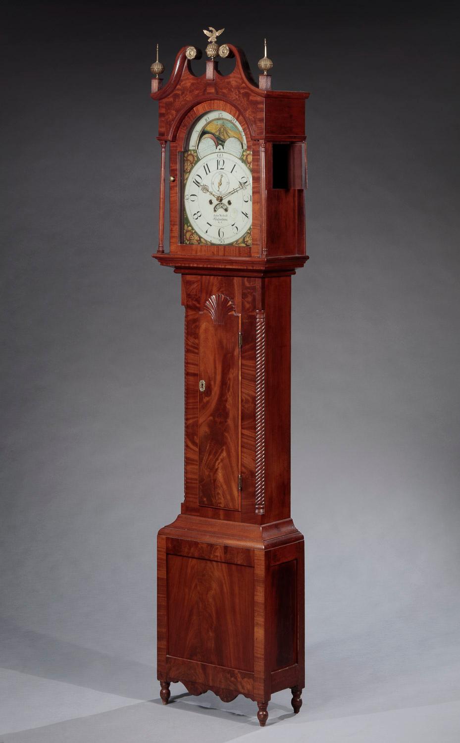 Fédéral Horloge fédérale à grand boîtier de John Nicholl en vente