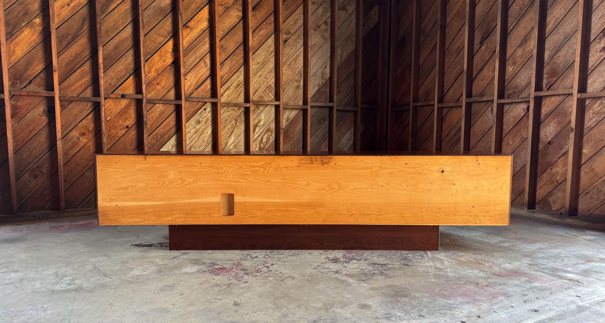 John Nyquist Handcrafted Louro Preto Credenza, California, 1971 13