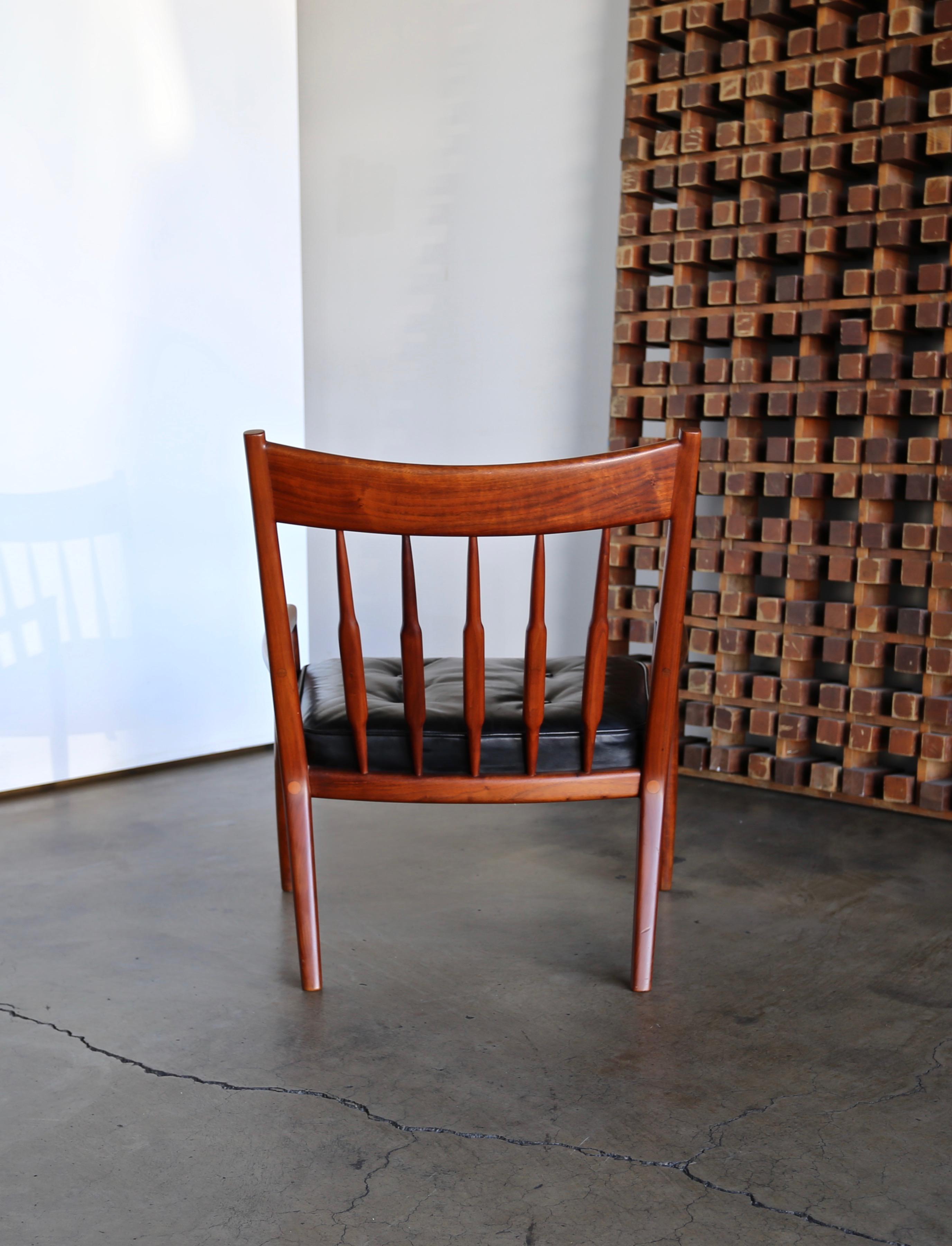 John Nyquist Handcrafted Walnut Lounge Chairs, circa 1970 10