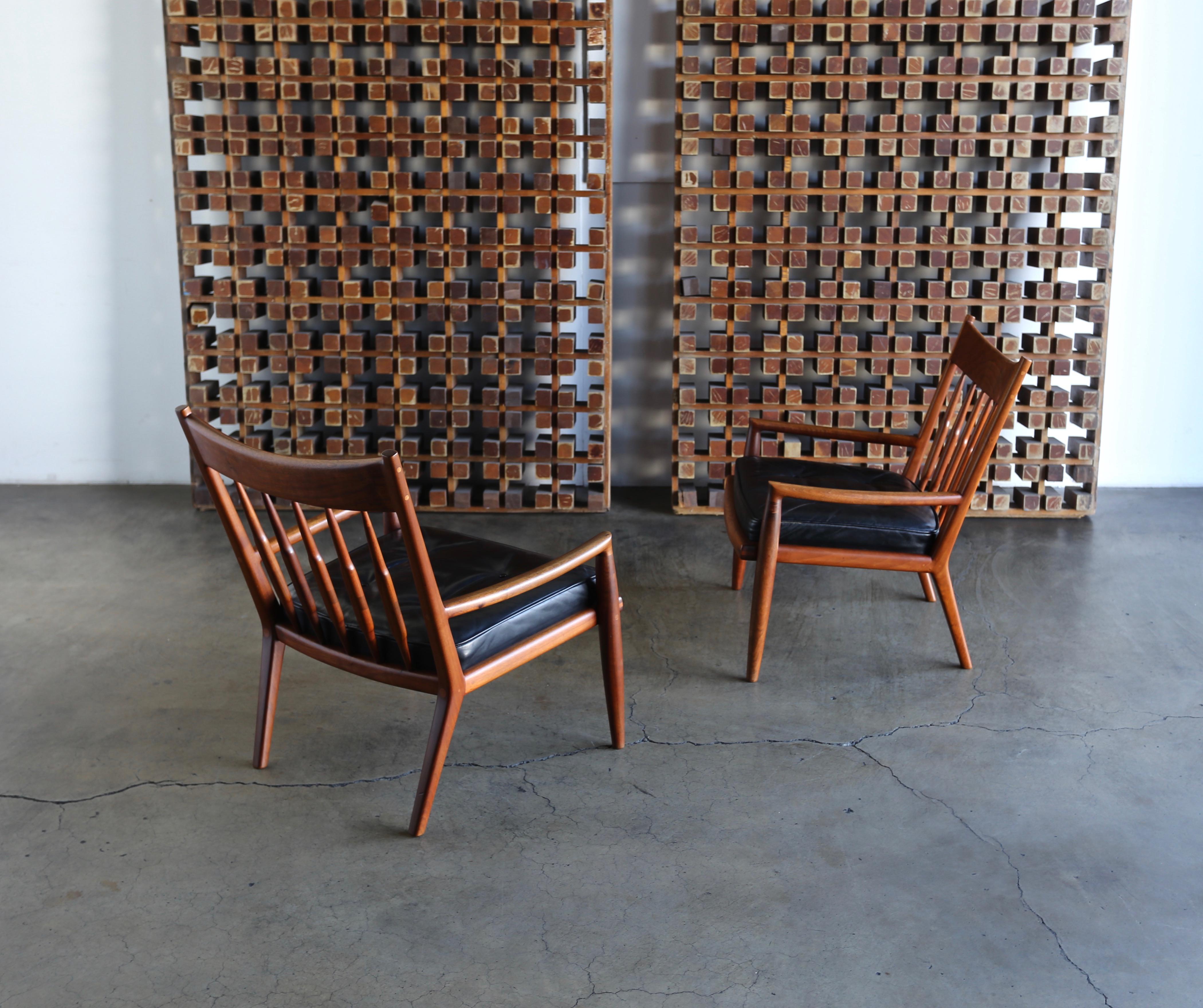 John Nyquist Handcrafted Walnut Lounge Chairs, circa 1970 13