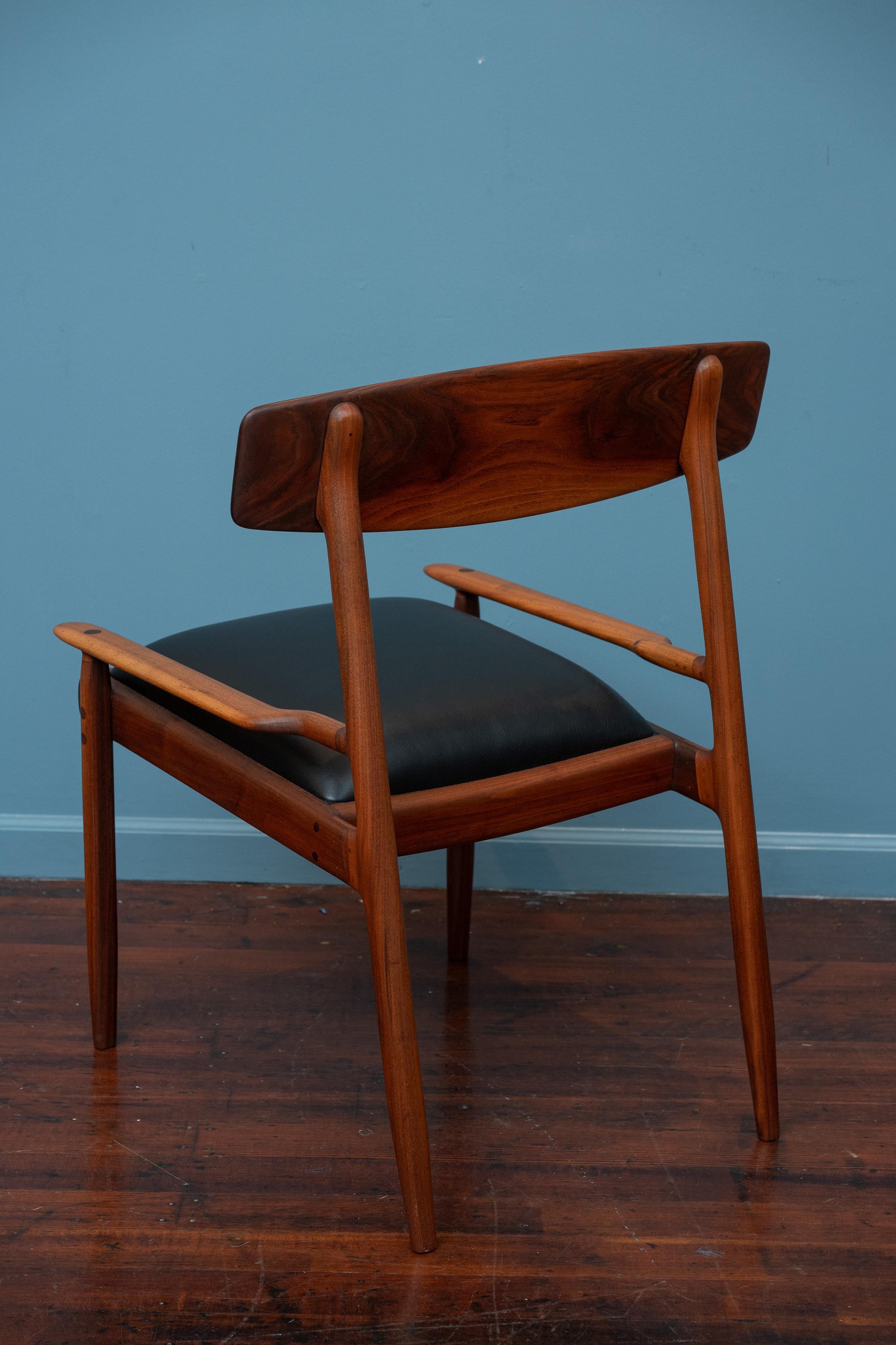 John Nyquist Studio Craft Sessel, 1959 (Leder) im Angebot