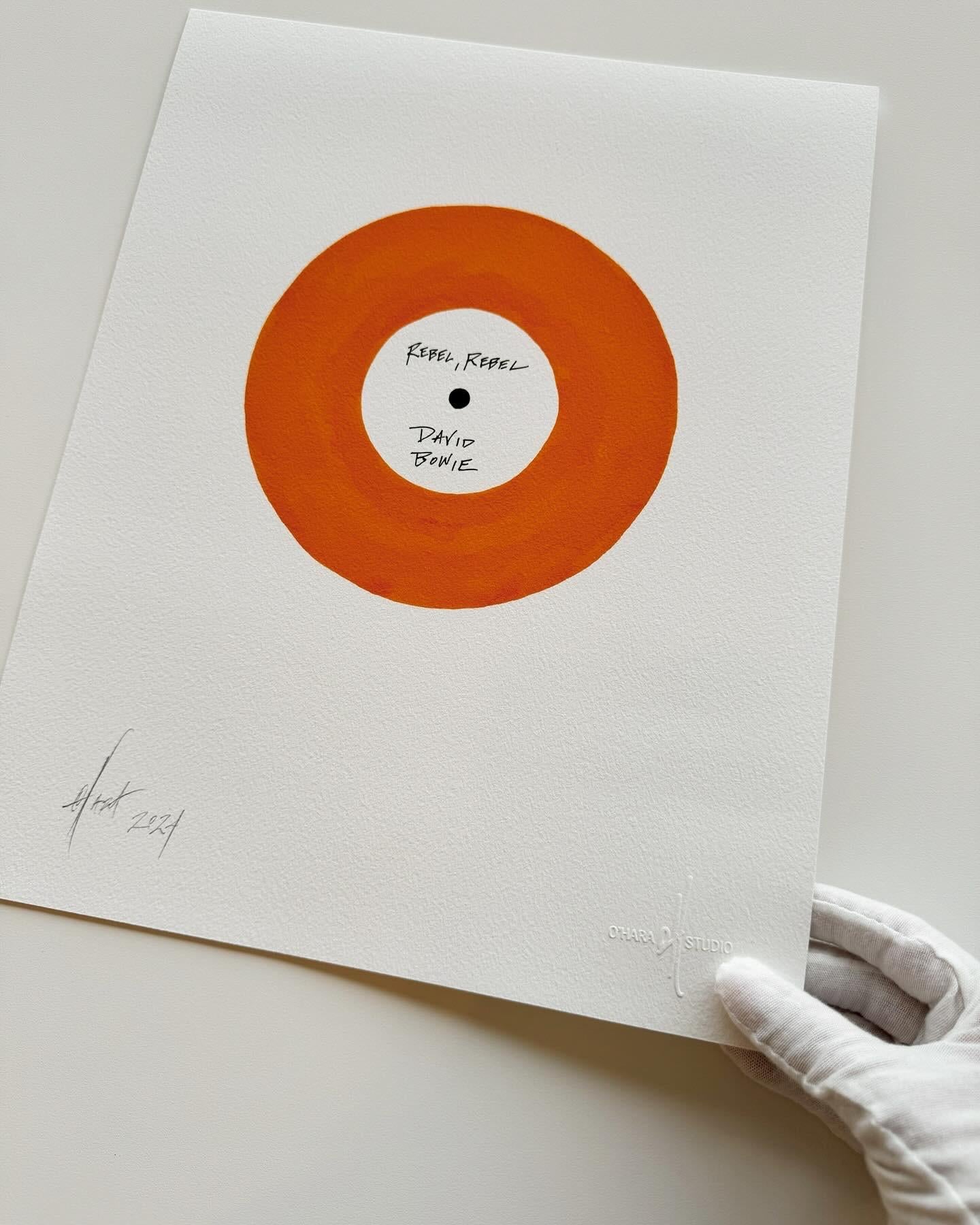 John O'Hara, El vinilo sobre papel, Encargo en venta 8