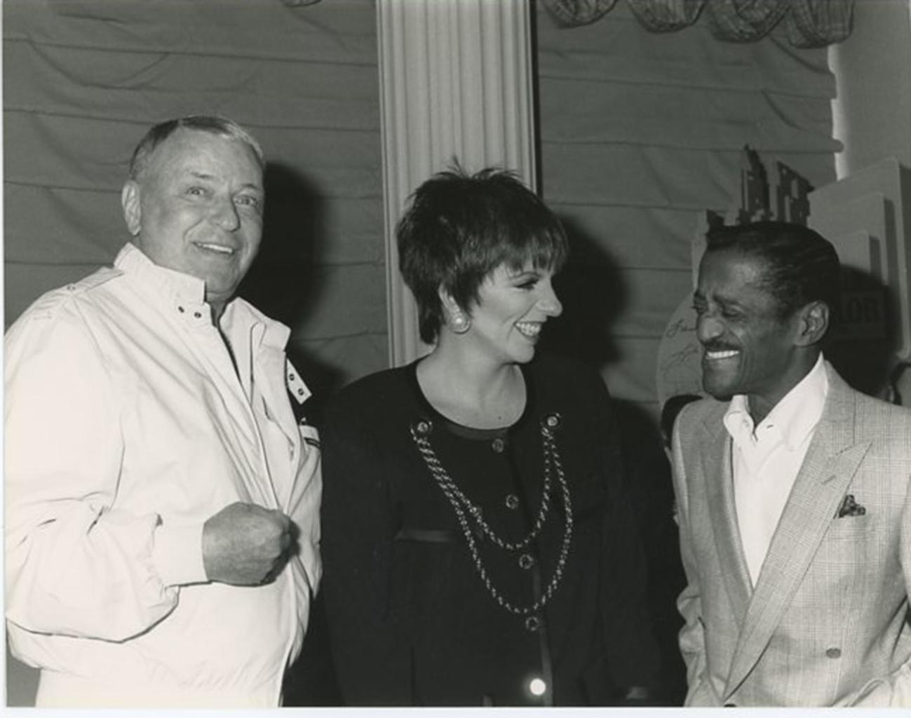 John Paschall Black and White Photograph - Frank Sinatra with Liza Minnelli and Sammy Davis Jr. 1988 Press Print