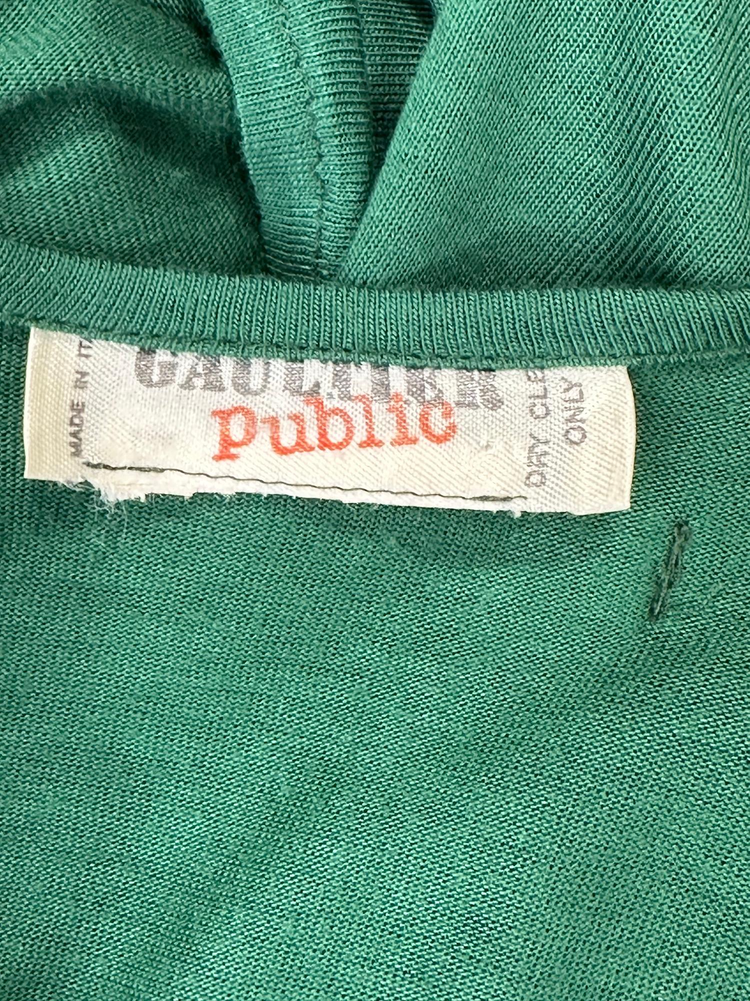 John Paul Gaultier - Robe portefeuille et cravate publique en jersey de coton vert, rare, années 1980 15