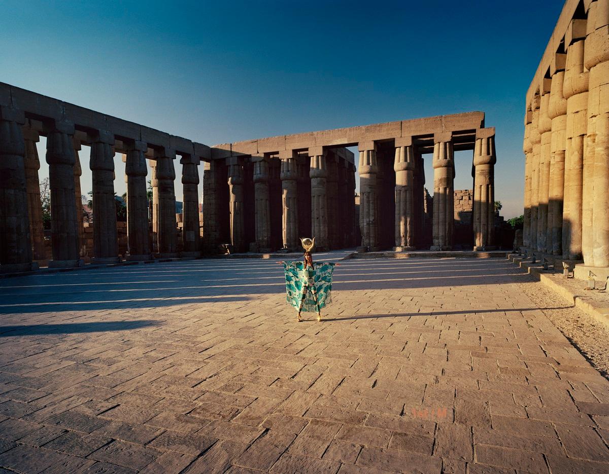 John-Paul Pietrus Color Photograph – Fotografie – Luxor – gerahmter Druck