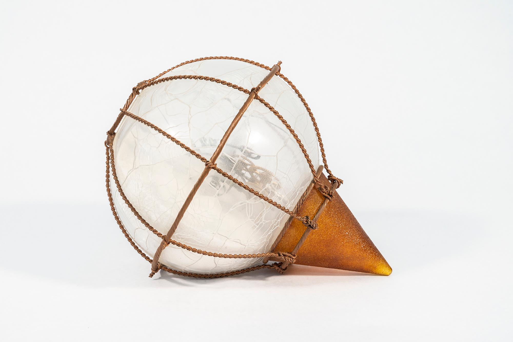 Amber Clock - scultura da tavolo contemporanea, astratta, in vetro e metallo in vendita 1