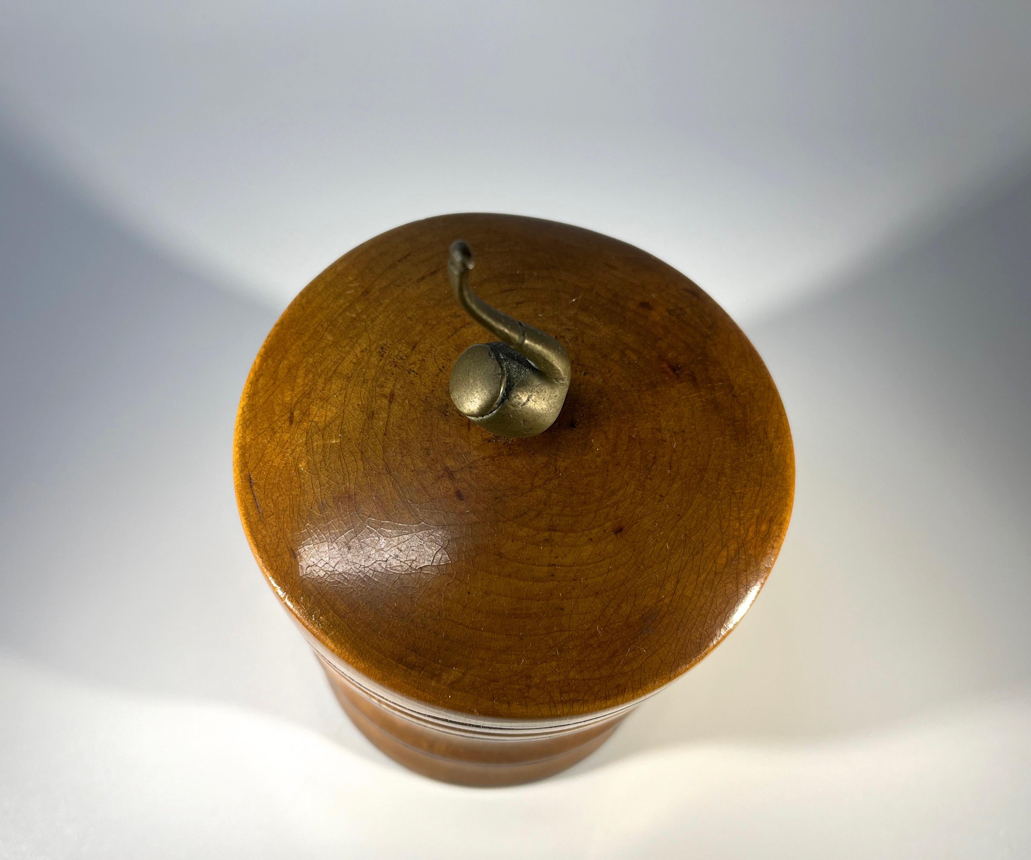 Vaso per tabacco John Player Treen Humidor di Macabo, Milano, Italia, circa anni '50 in vendita 1
