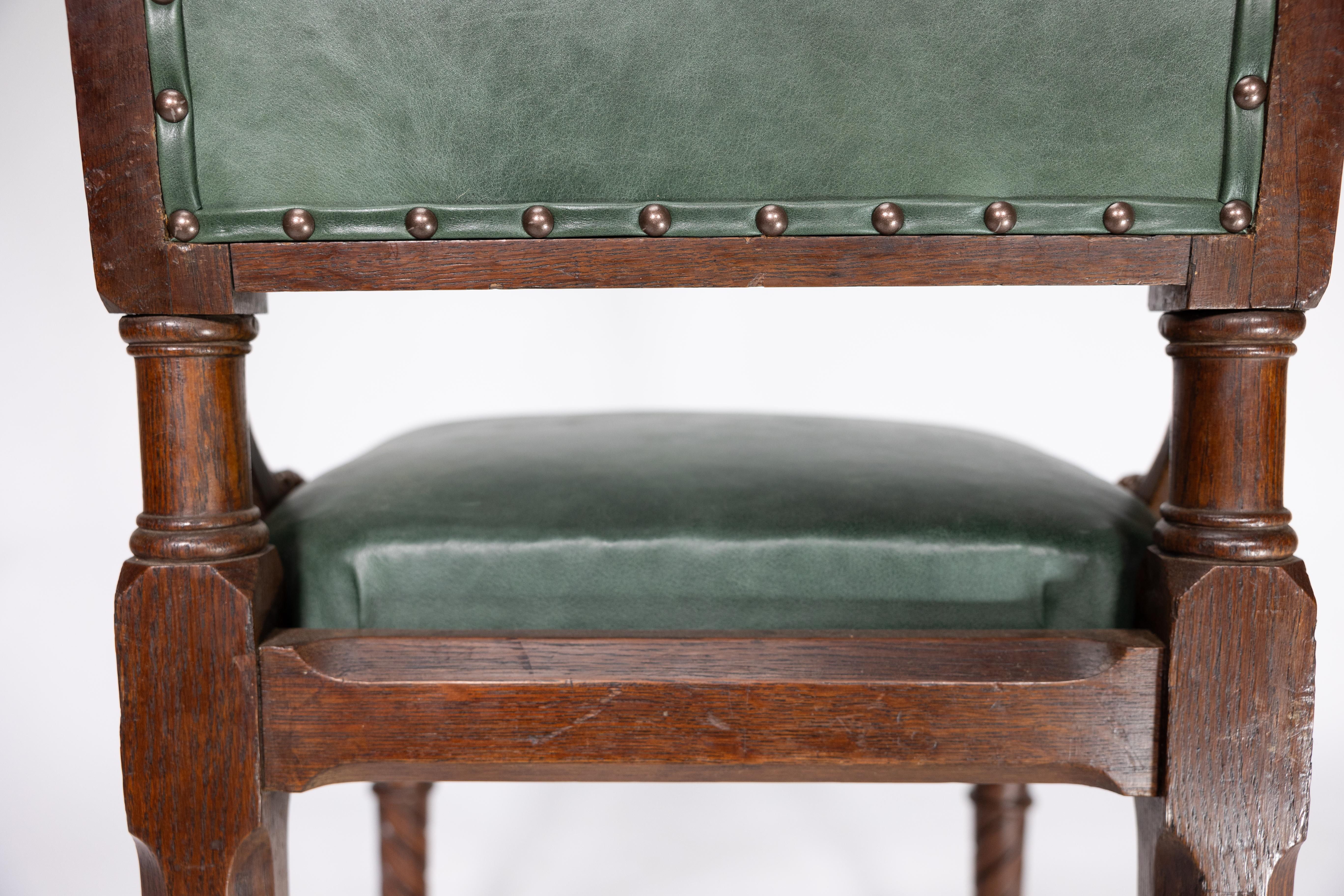 John Pollard Seddon (attributed). A Gothic Revival Oak Side or Desk Chair For Sale 7