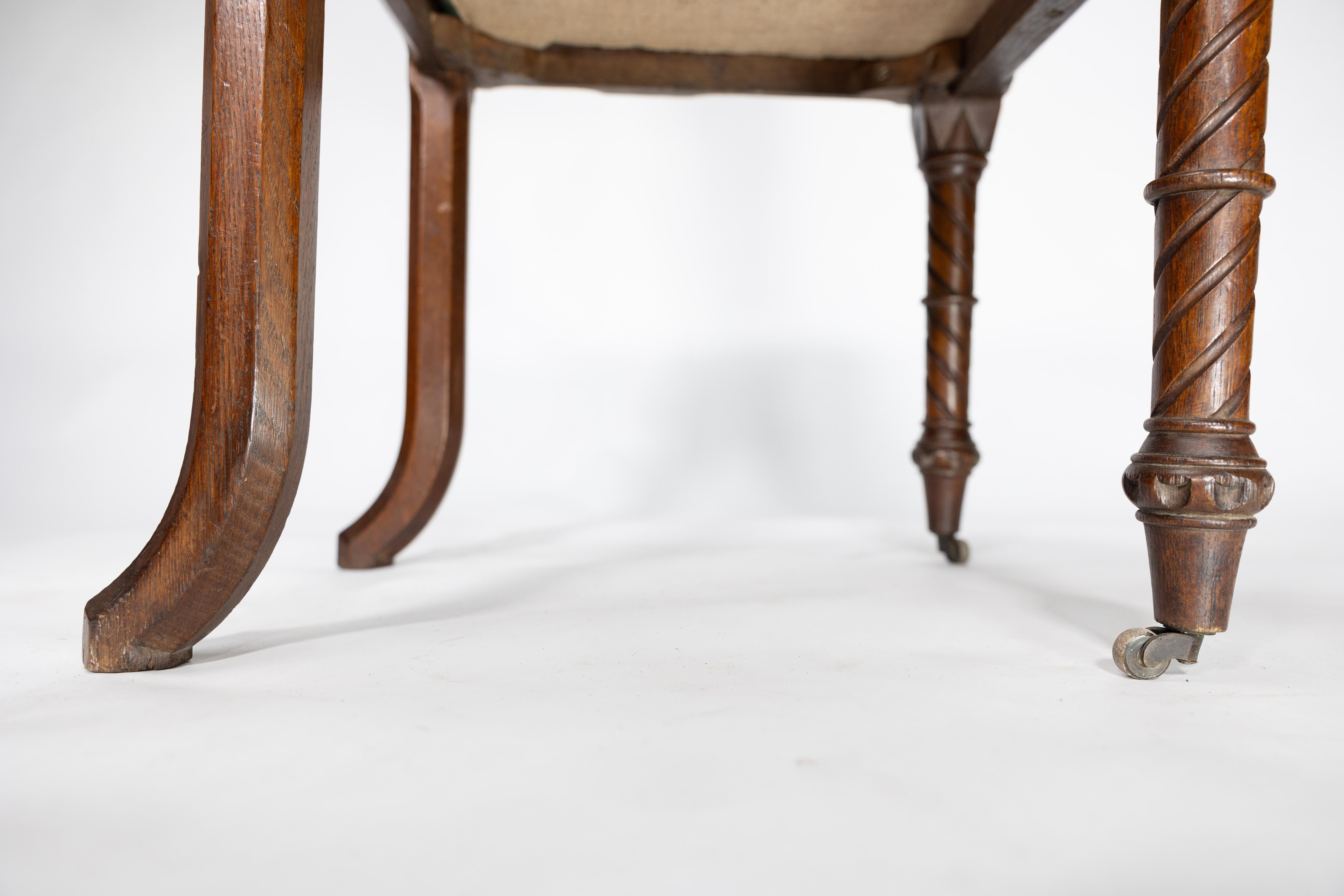 John Pollard Seddon (attributed). A Gothic Revival Oak Side or Desk Chair For Sale 10