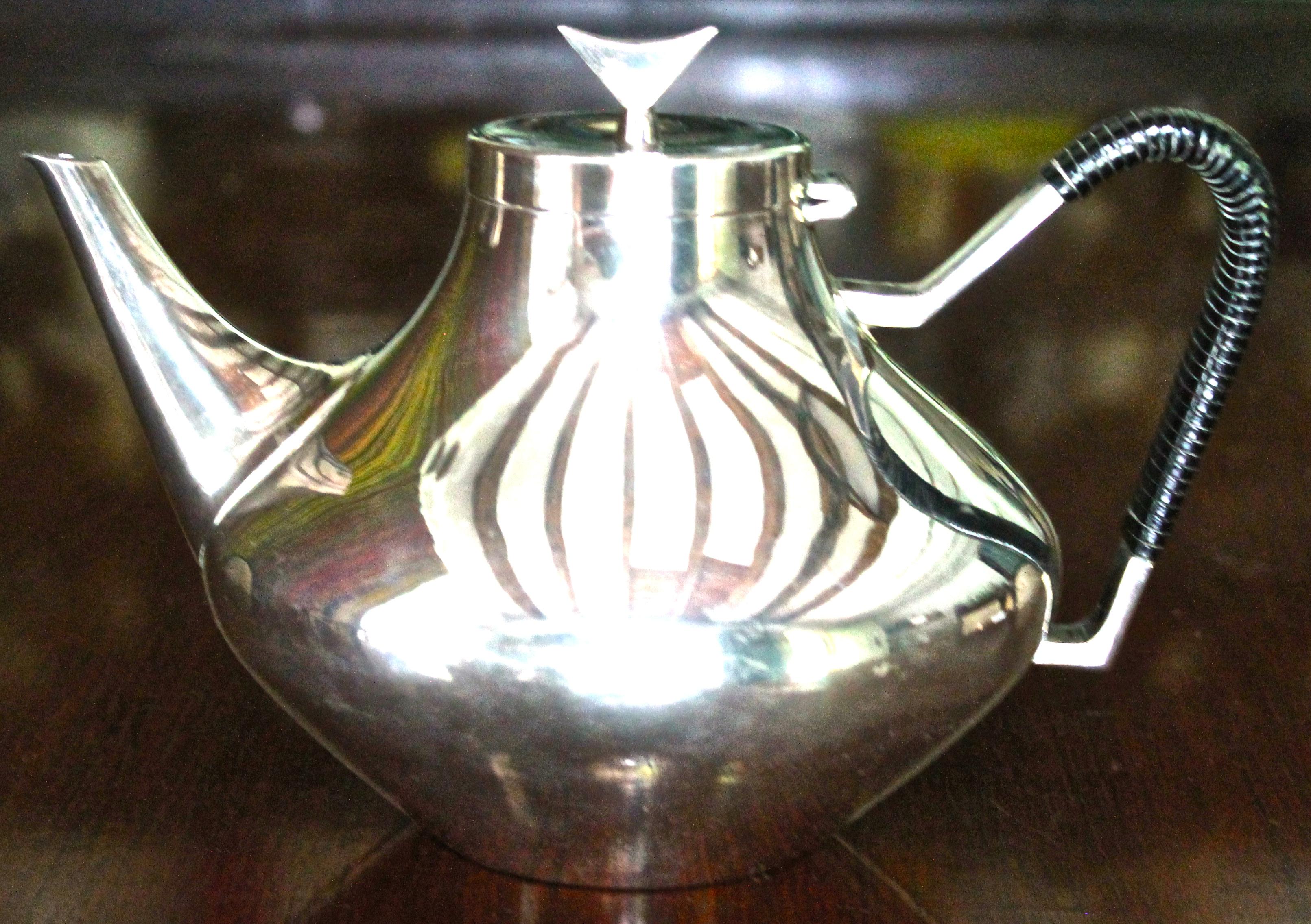 Scandinavian Modern John Prip Designed Reed & Barton 'Denmark' Silver Plate Tea Pot For Sale