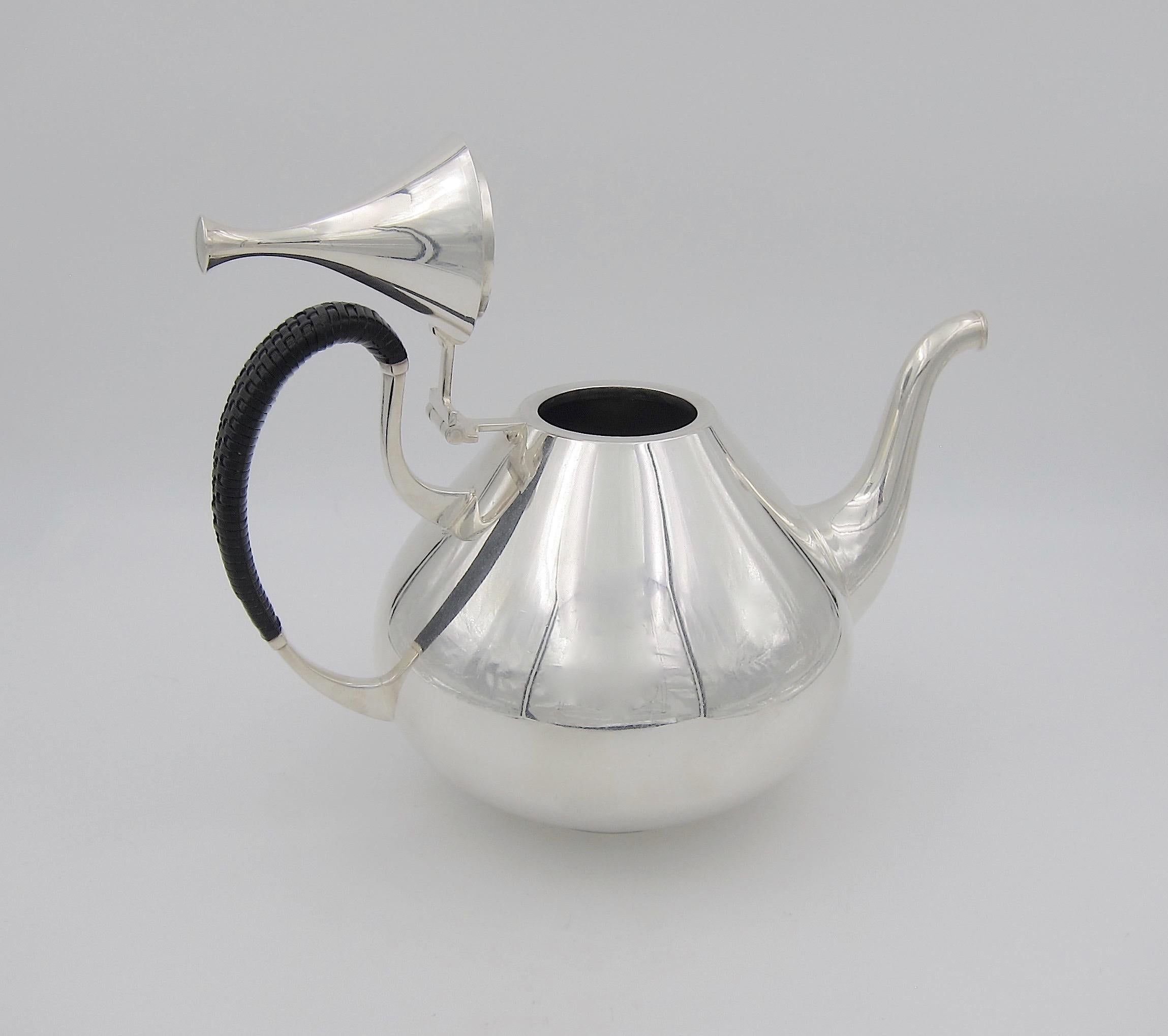 Mid-Century Modern John Prip Midcentury Dimension Coffee Pot for Reed & Barton