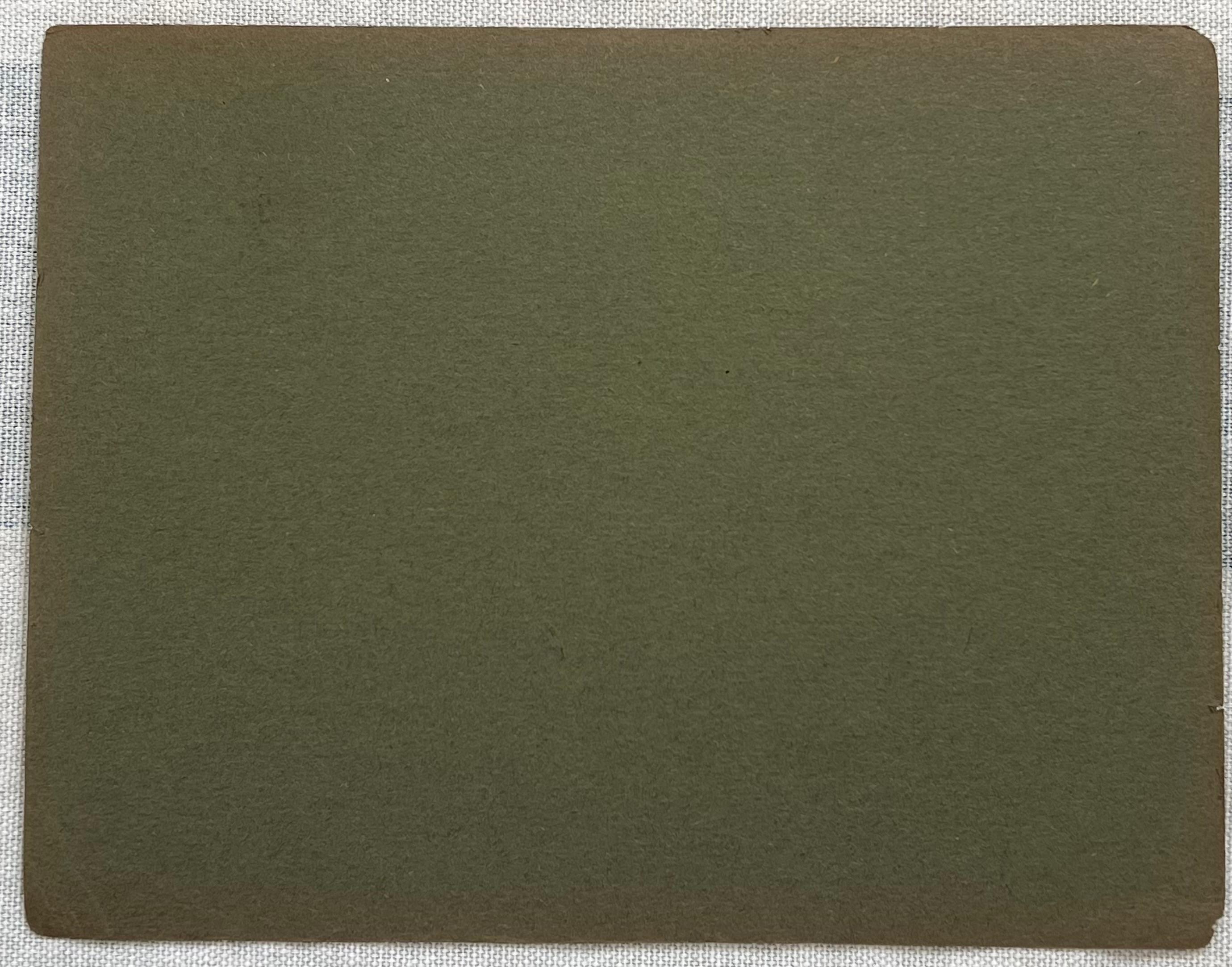 John Rabone Harvey ( 1966 - 1922)
graphique et craie papier d'artiste vert foncé , non encadré
papier d'artiste : 5.5 x 7 pouces
Collectional : collection privée
Condit : très bon état
Double face 

Harvey est un artiste britannique actif de la fin
