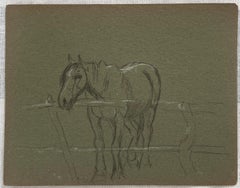 Schizzo a matita di gesso britannico di un cavallo che aspetta pazientemente al recinto di legno