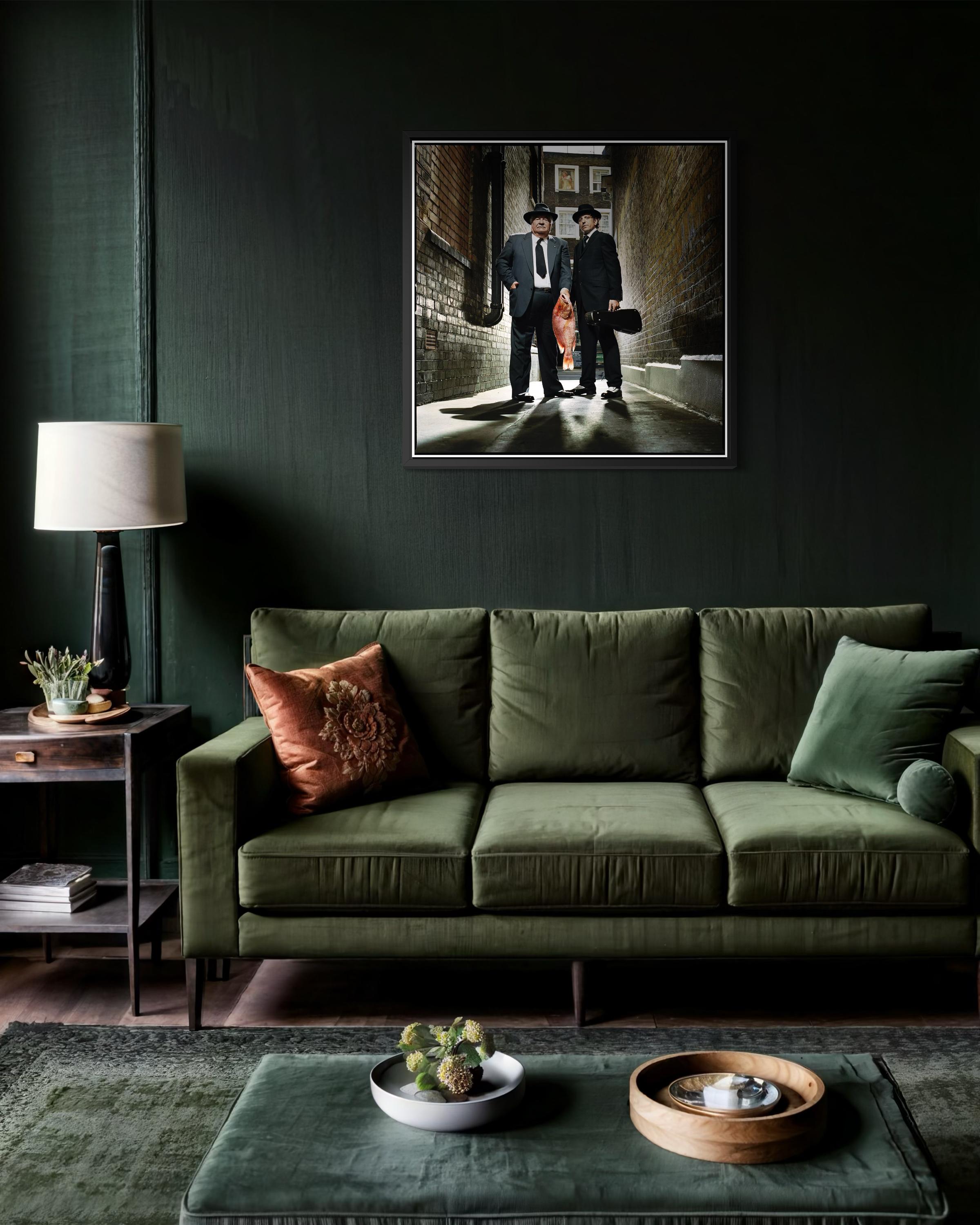 Chefs: Carluccio and Locatelli with Fish and Violin, England, Large Photograph en vente 1