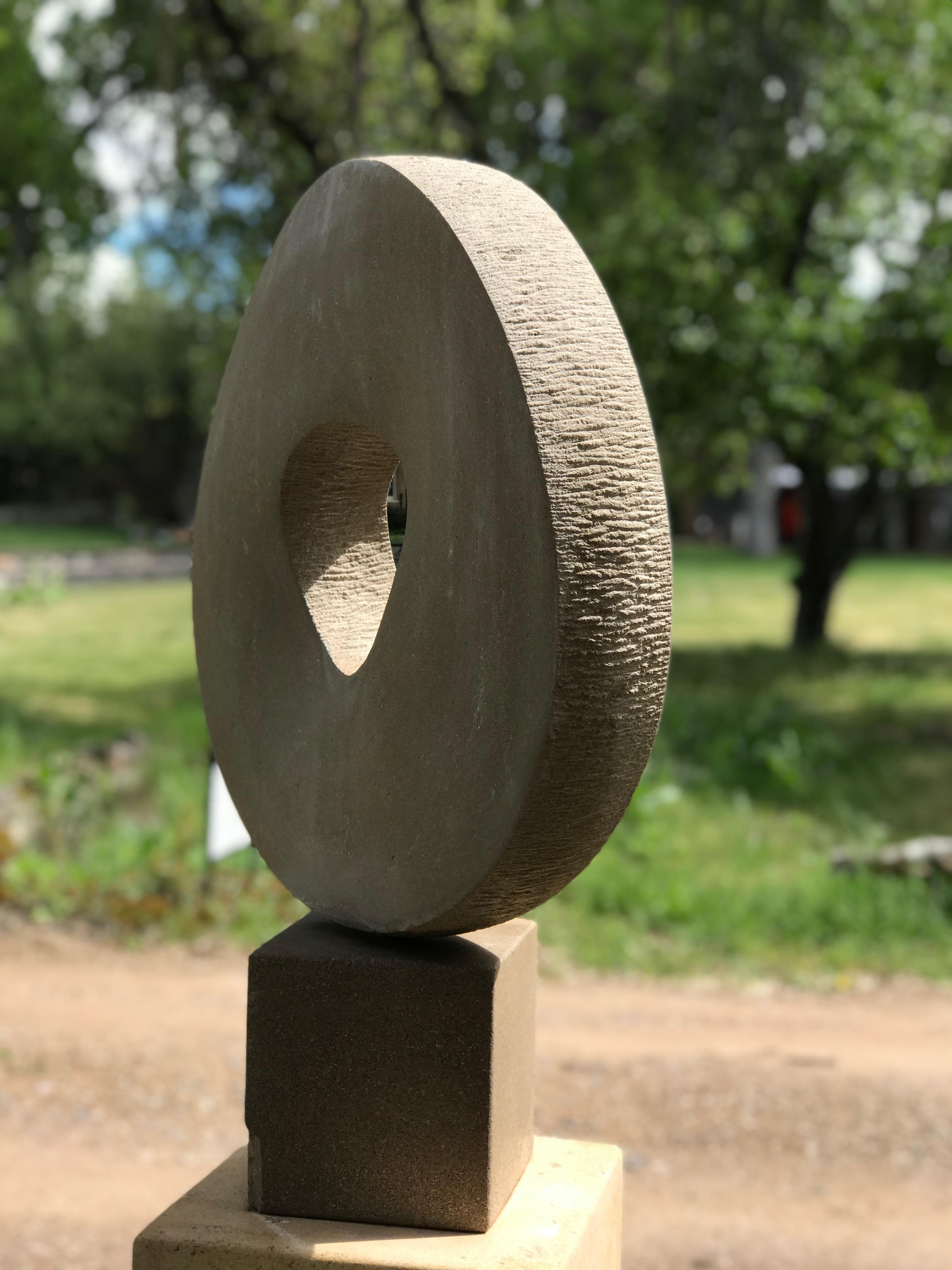 Portal, limestone sculpture, abstract, circle, John Reeves, abstract,  For Sale 4