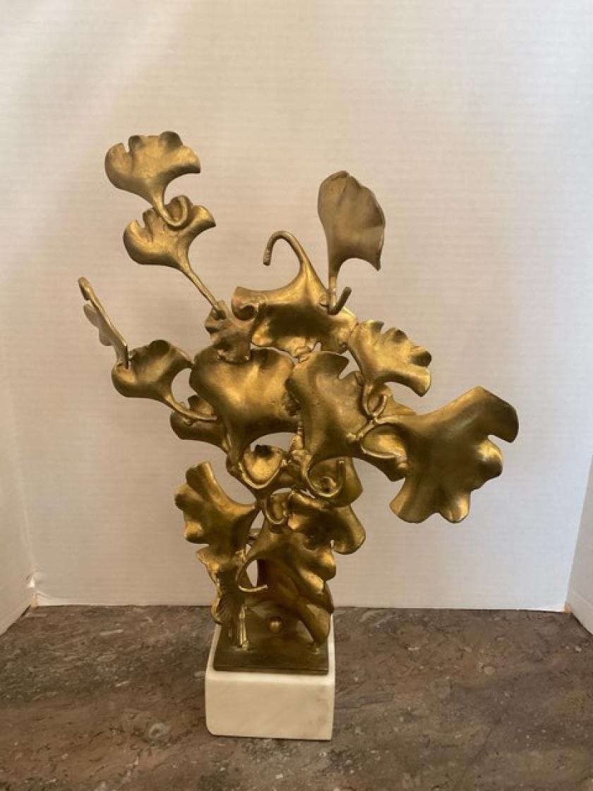 John Richard Scultura di foglie di ginkgo in ottone in vendita 3