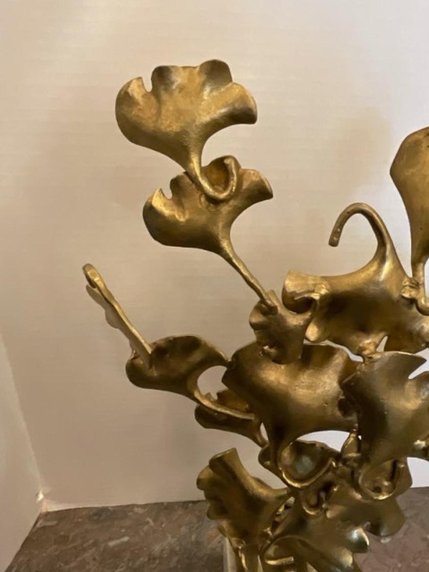 John Richard Scultura di foglie di ginkgo in ottone in vendita 1