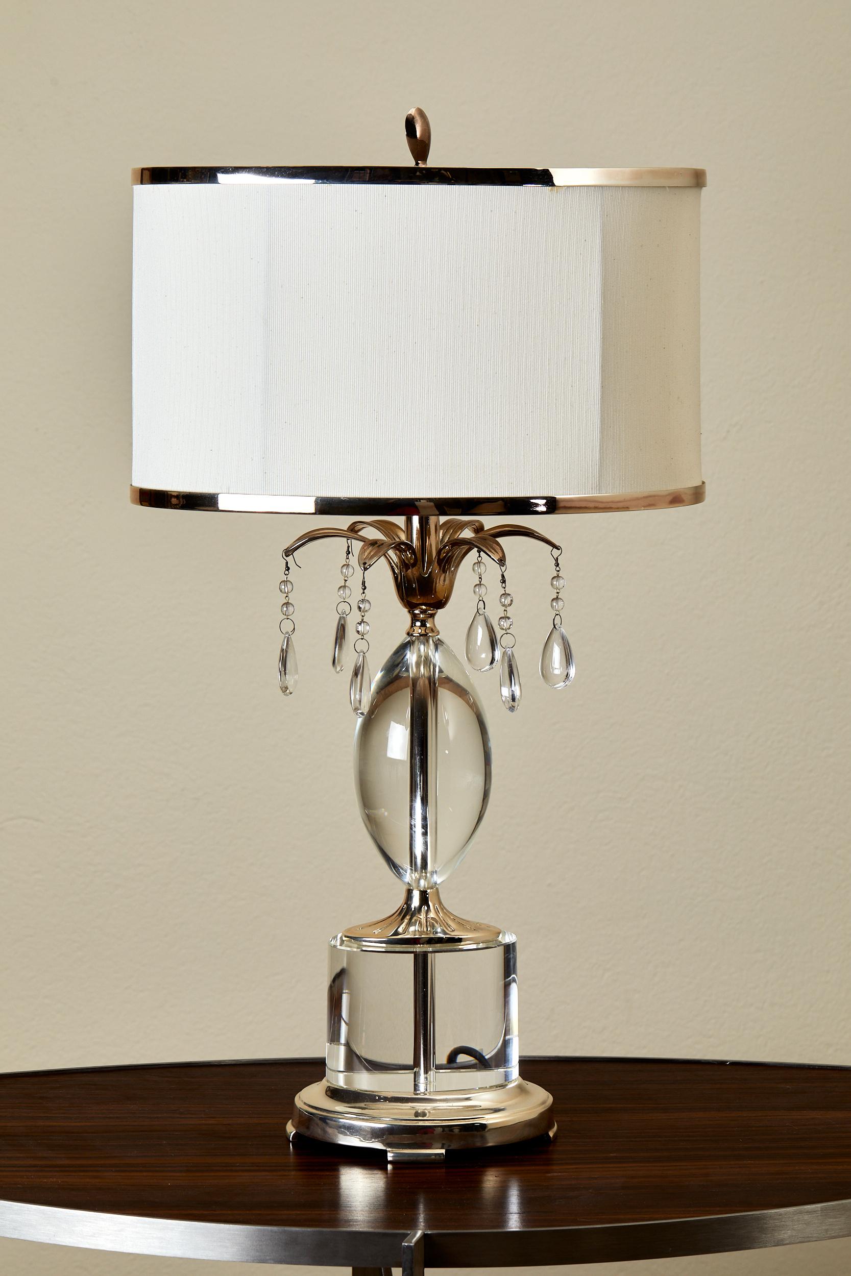 John Richard, pair of lamps with altuglass and silvered brass pendants. In Good Condition For Sale In Nice, Cote d' Azur