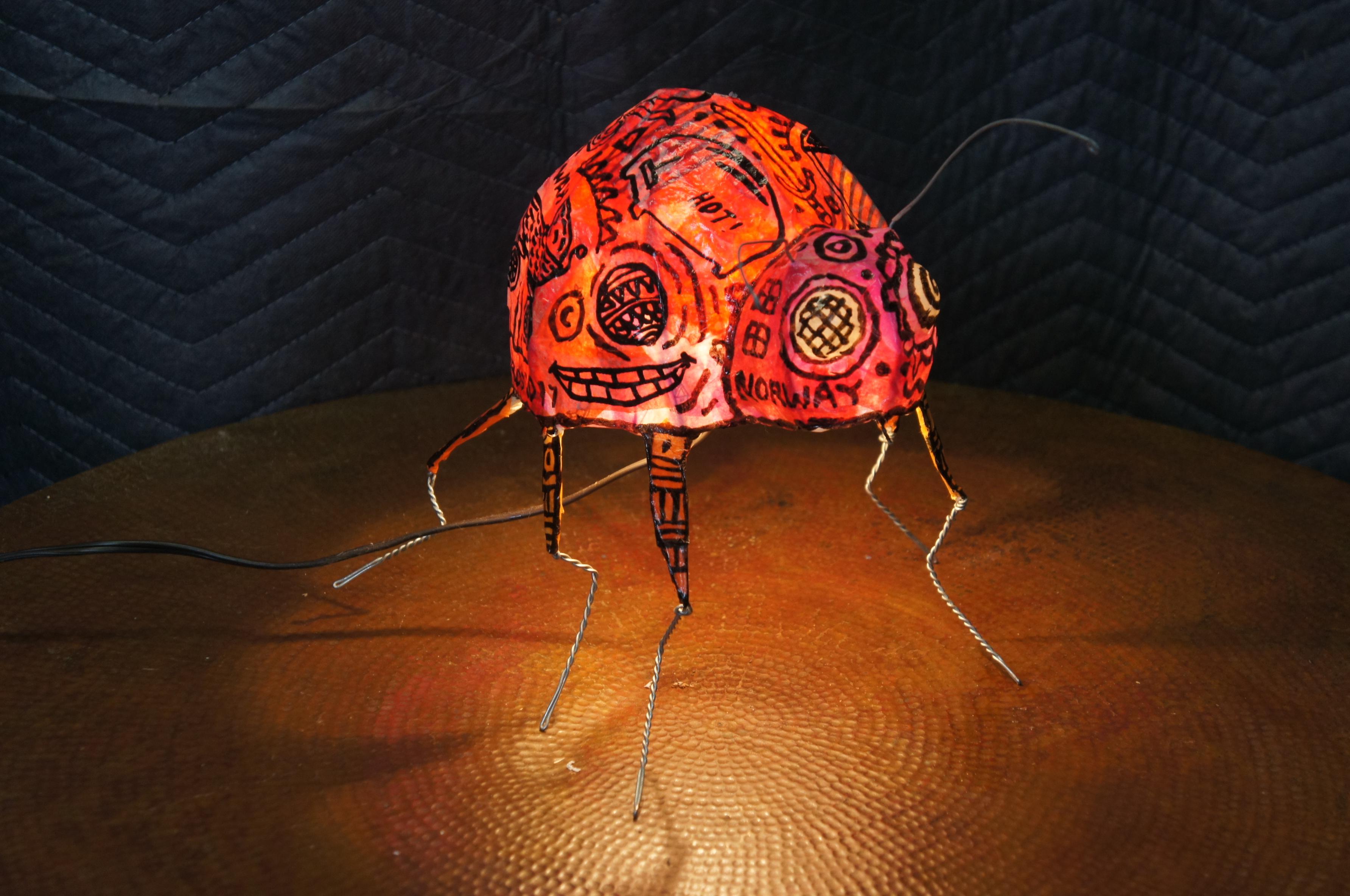 John Richards Yummy Mud Puddle Gallery Lady Bug Sculpture Nightlight Lamp 10