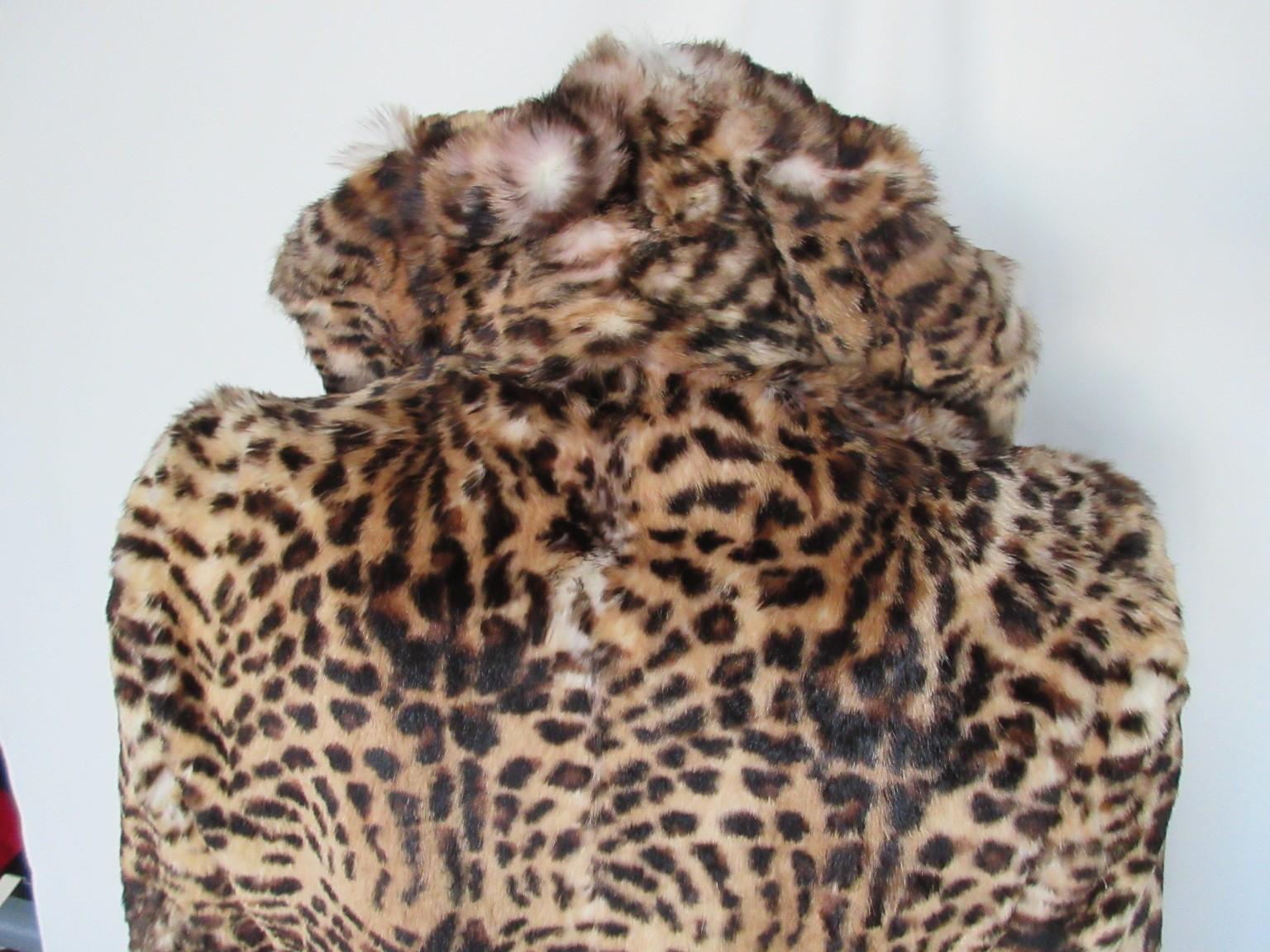 John Richmond Leopard Printed Fur Jacket size Us 8 For Sale 1