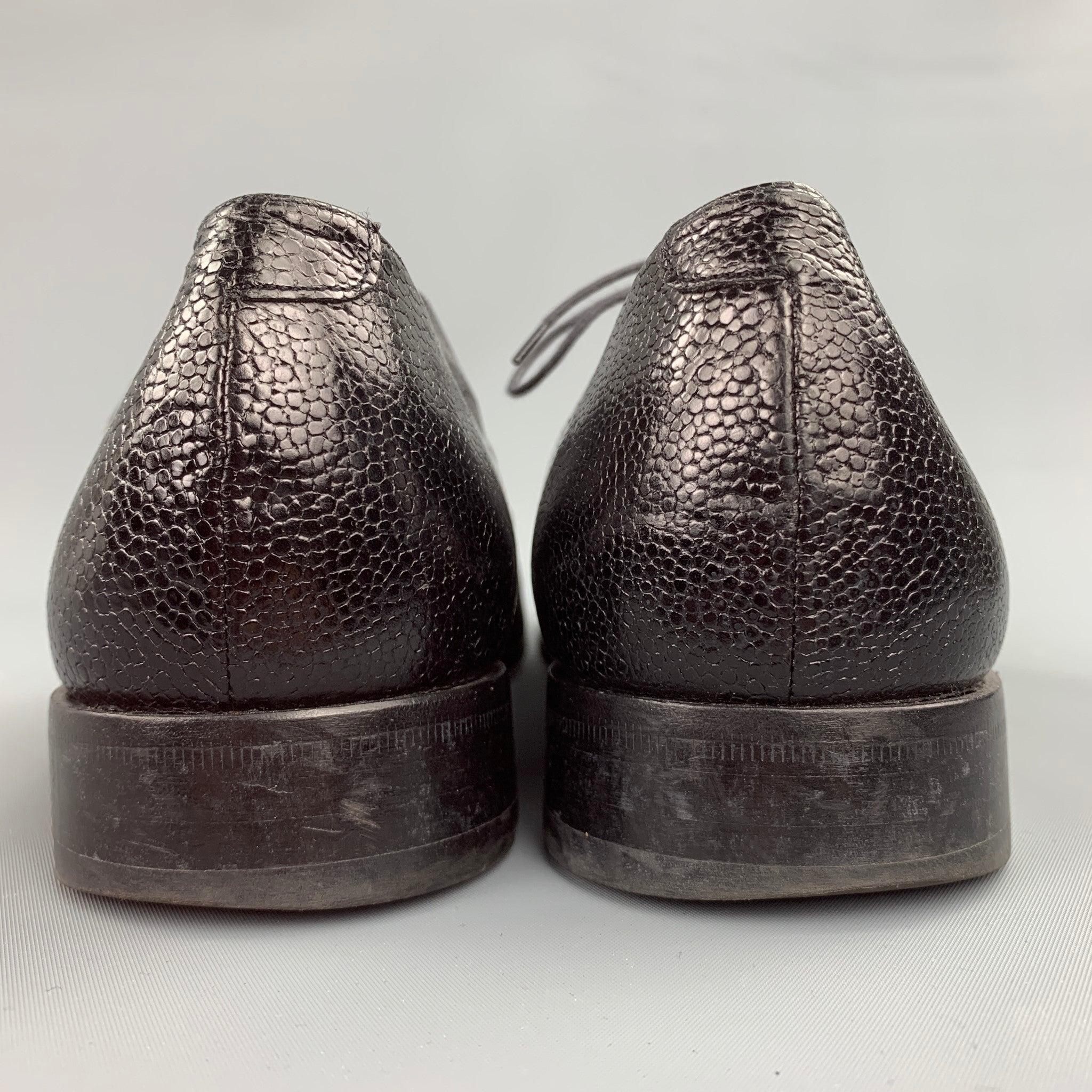 JOHN RICHMOND Größe 10.5 Schwarze Loafers aus strukturiertem Leder mit quadratischem Zehenbereich im Angebot 1