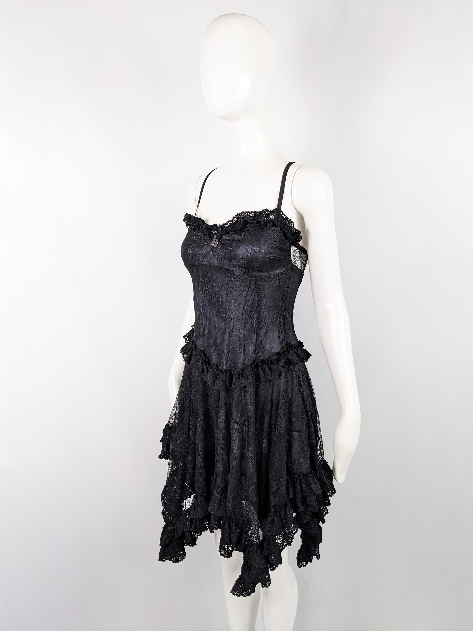 John Richmond Vintage Black Lace Sleeveless Evening Party Dress, 2000s  In Good Condition In Doncaster, South Yorkshire