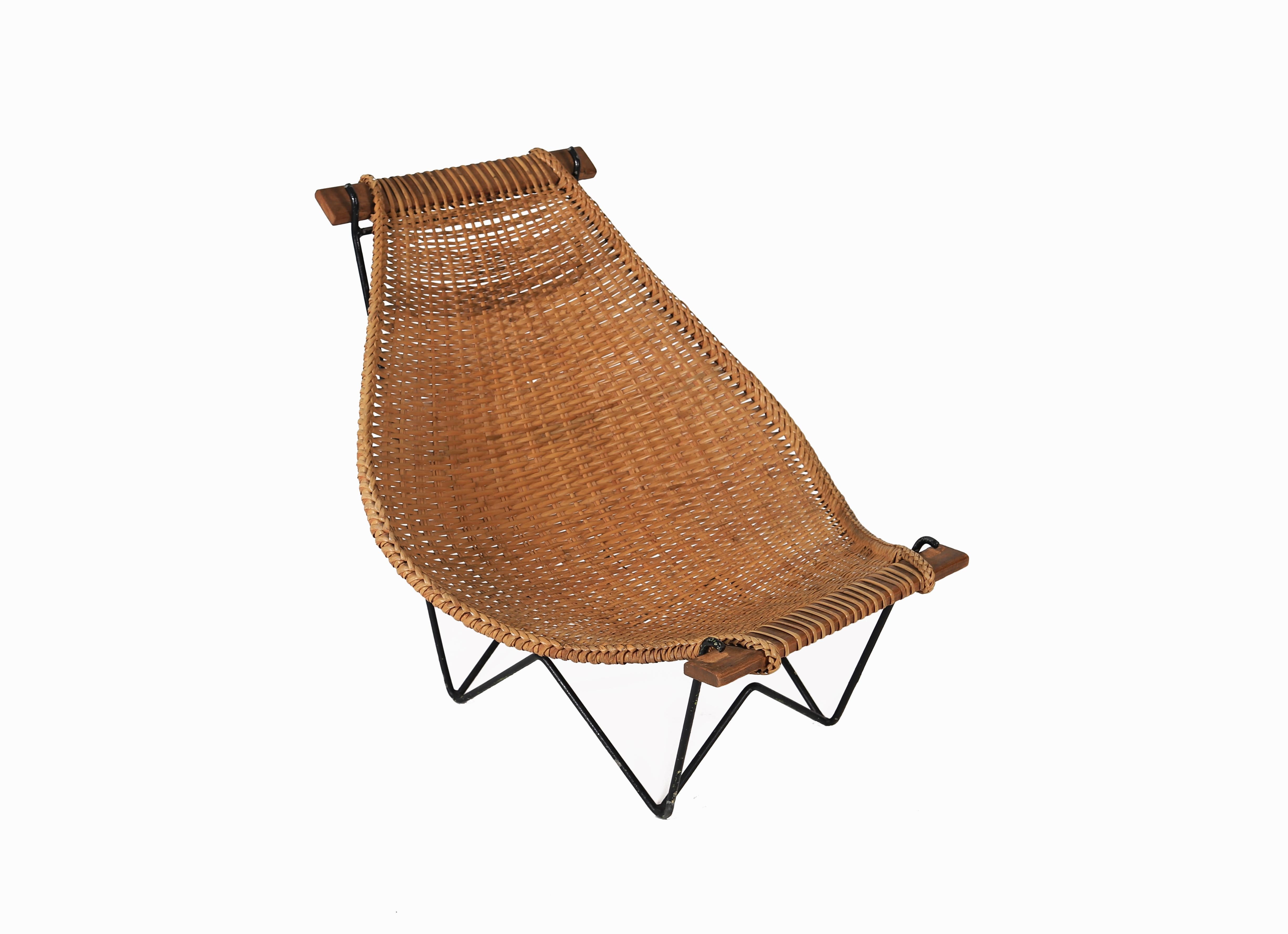 rattan duyan with stand