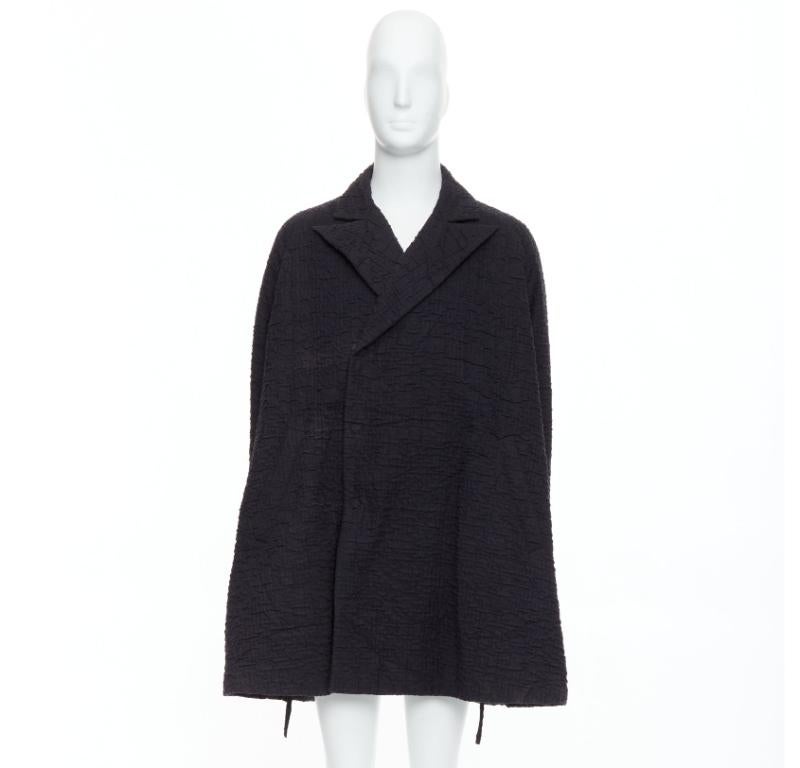 JOHN ROCHA Cappotto vintage in plissé nero con struttura a svasatura frontale US38 M. in vendita 4
