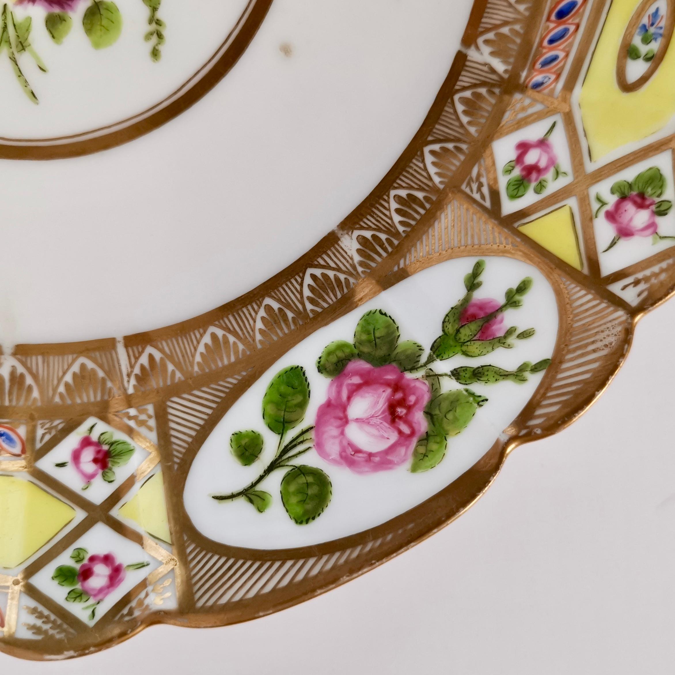 Porcelain John Rose Coalport Plate, Yellow Church Gresley Pattern, Regency, circa 1810