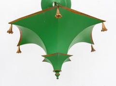 Chinoiserie- Pagodenanhänger von John Rosselli