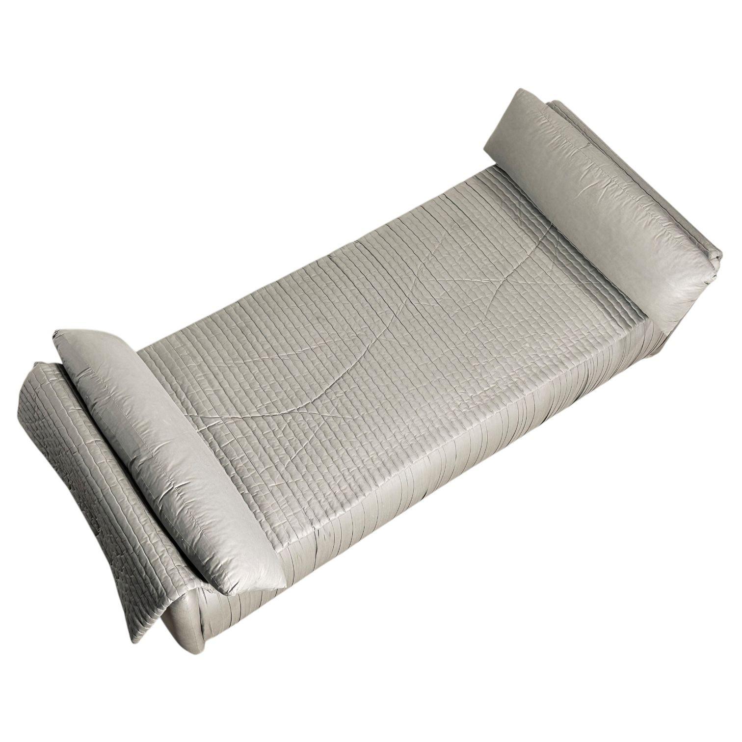 Late 20th Century John Saladino Chaise/Daybed, 1980 For Sale