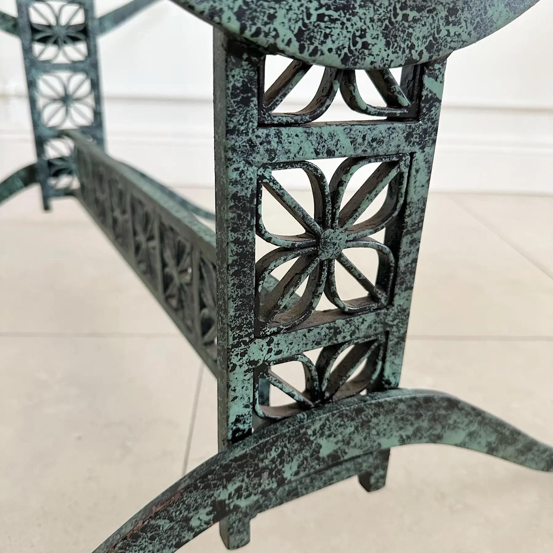 Metà XX secolo Tavolino da caffè John Salterini 'El Prado' Finitura Verdigris in vendita