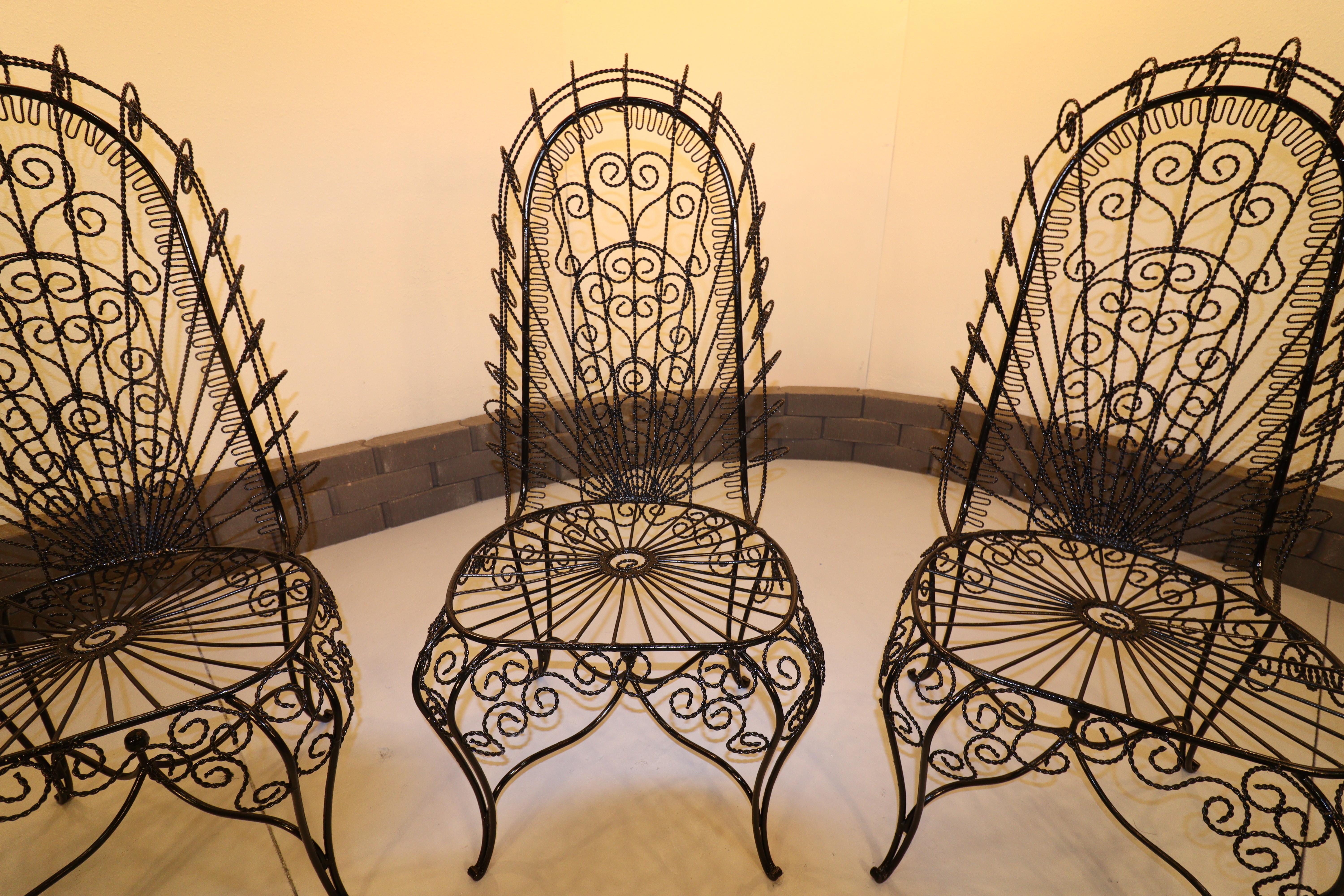 XX secolo John Salterini Sedie Cuore Pavone con schienale alto (quattro abbinate) in vendita