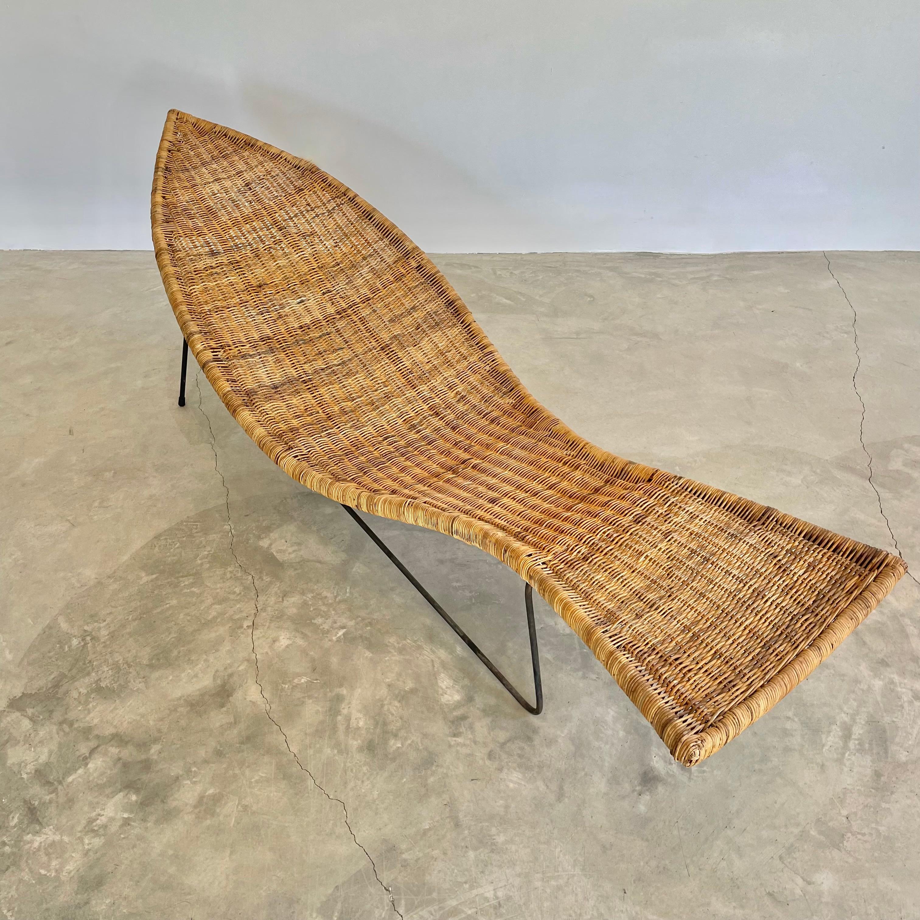 John Salterini Wicker 'Fish' Lounge Chair, 1950s USA 2