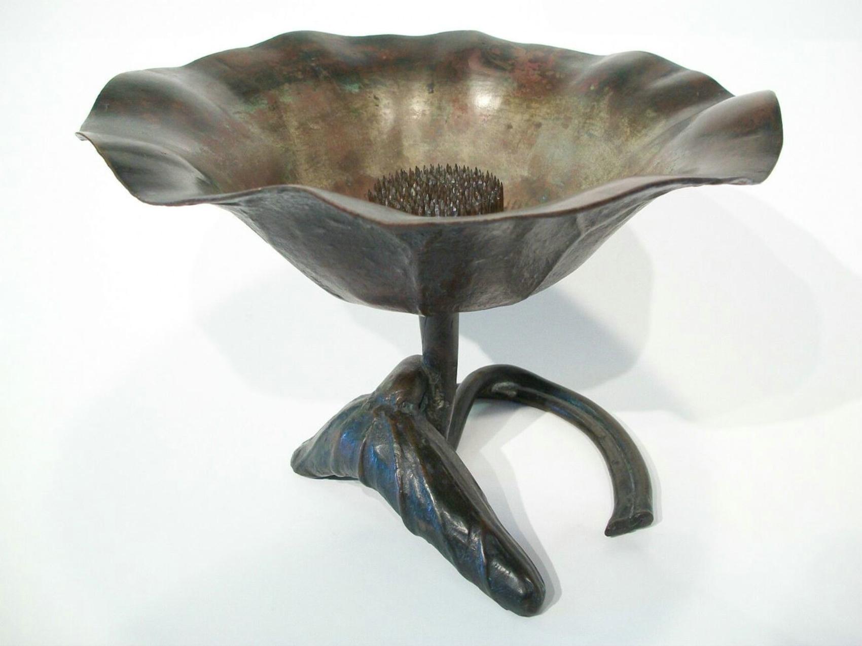 Hand-Crafted John Scott Bradstreet - Bronze Lotus Bowl - United States - circa 1900 For Sale