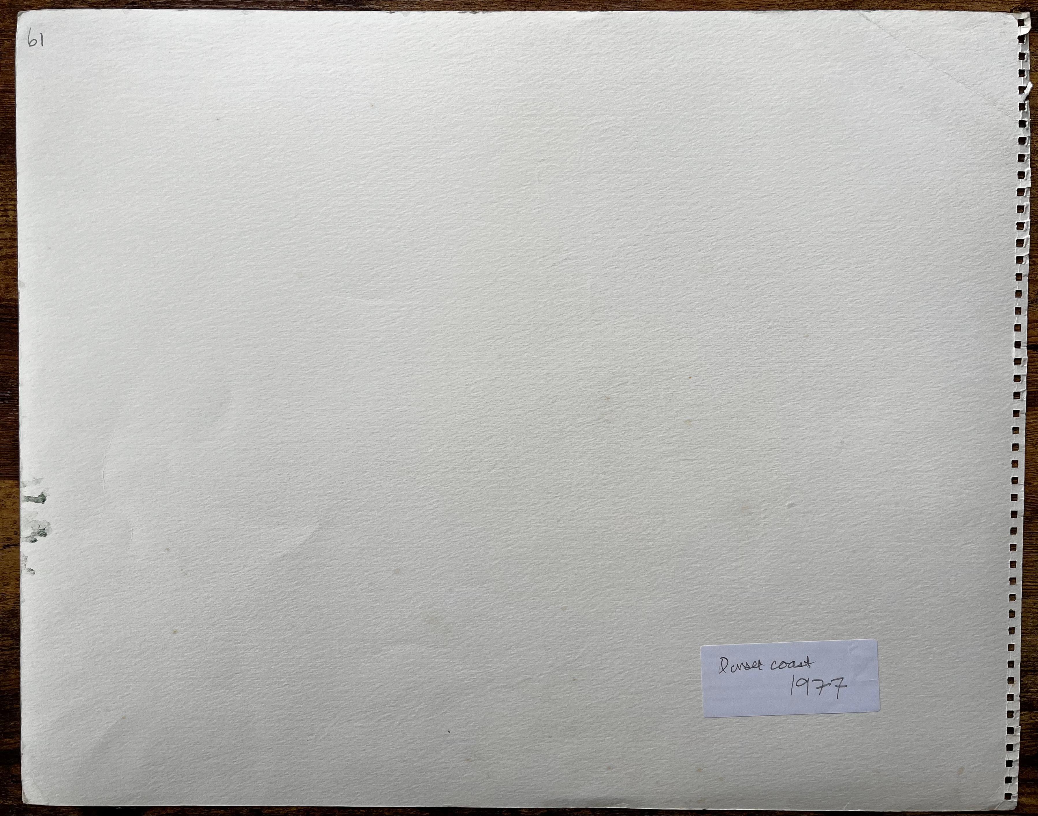 Formations rocheuses de la côte du Dorset et vue sur la mer 1977 par John Steane en vente 3
