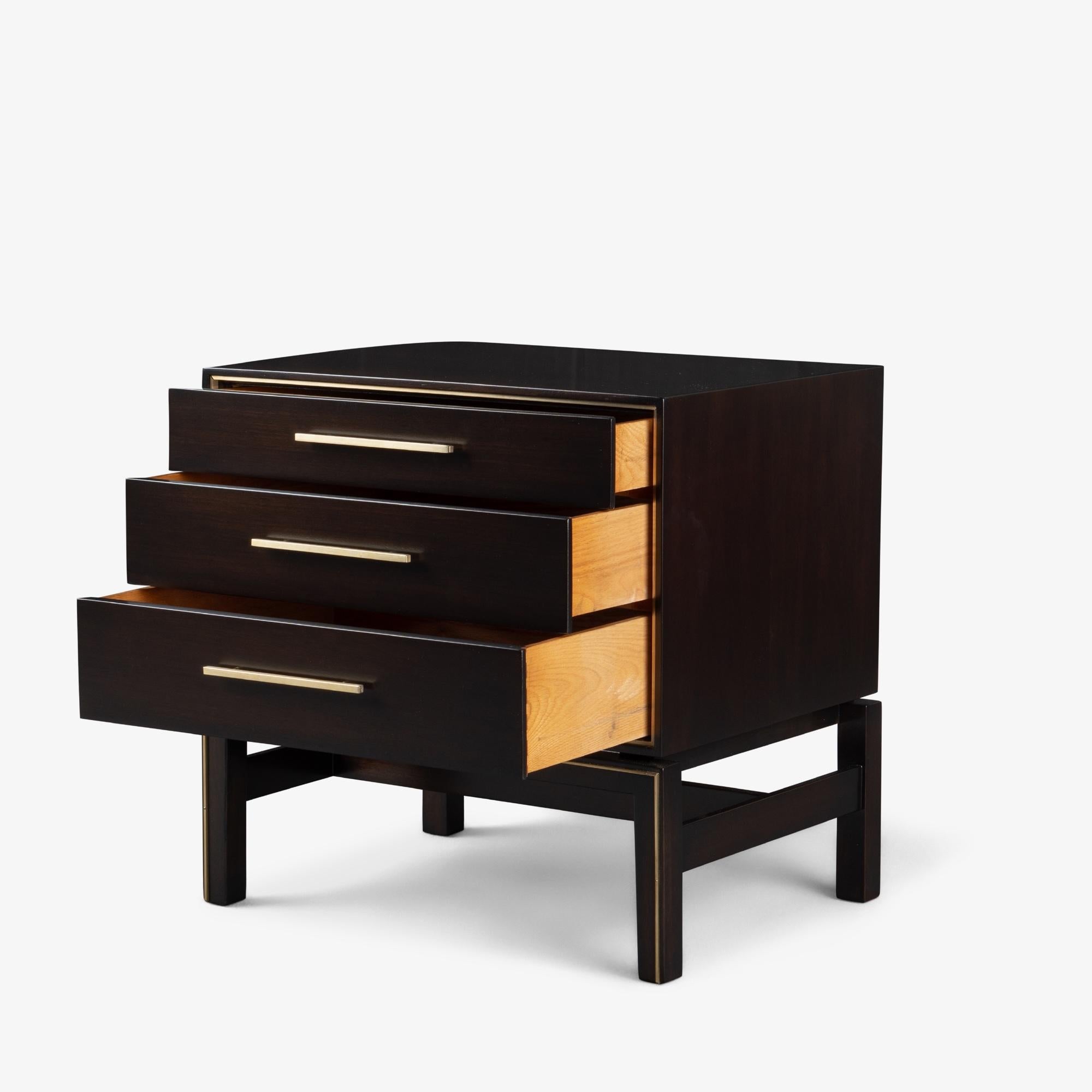 John Stuart 3-Drawer Nightstand End Tables in Walnut with Brass Inlay, Pair In Good Condition For Sale In Stamford, CT