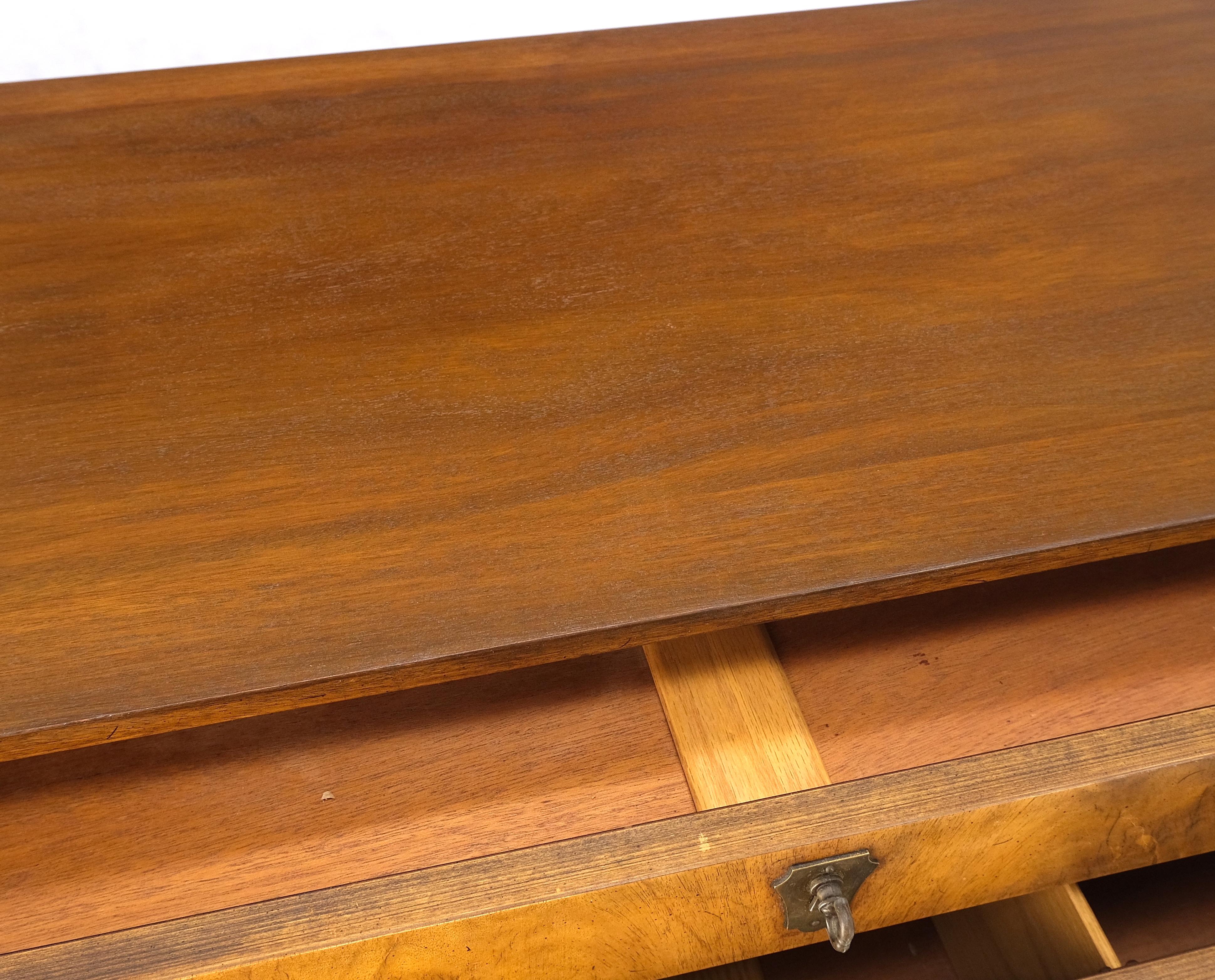 John Stuart American Mid-Century Modern Walnut Long Dresser Credenza Brass MINT! For Sale 1