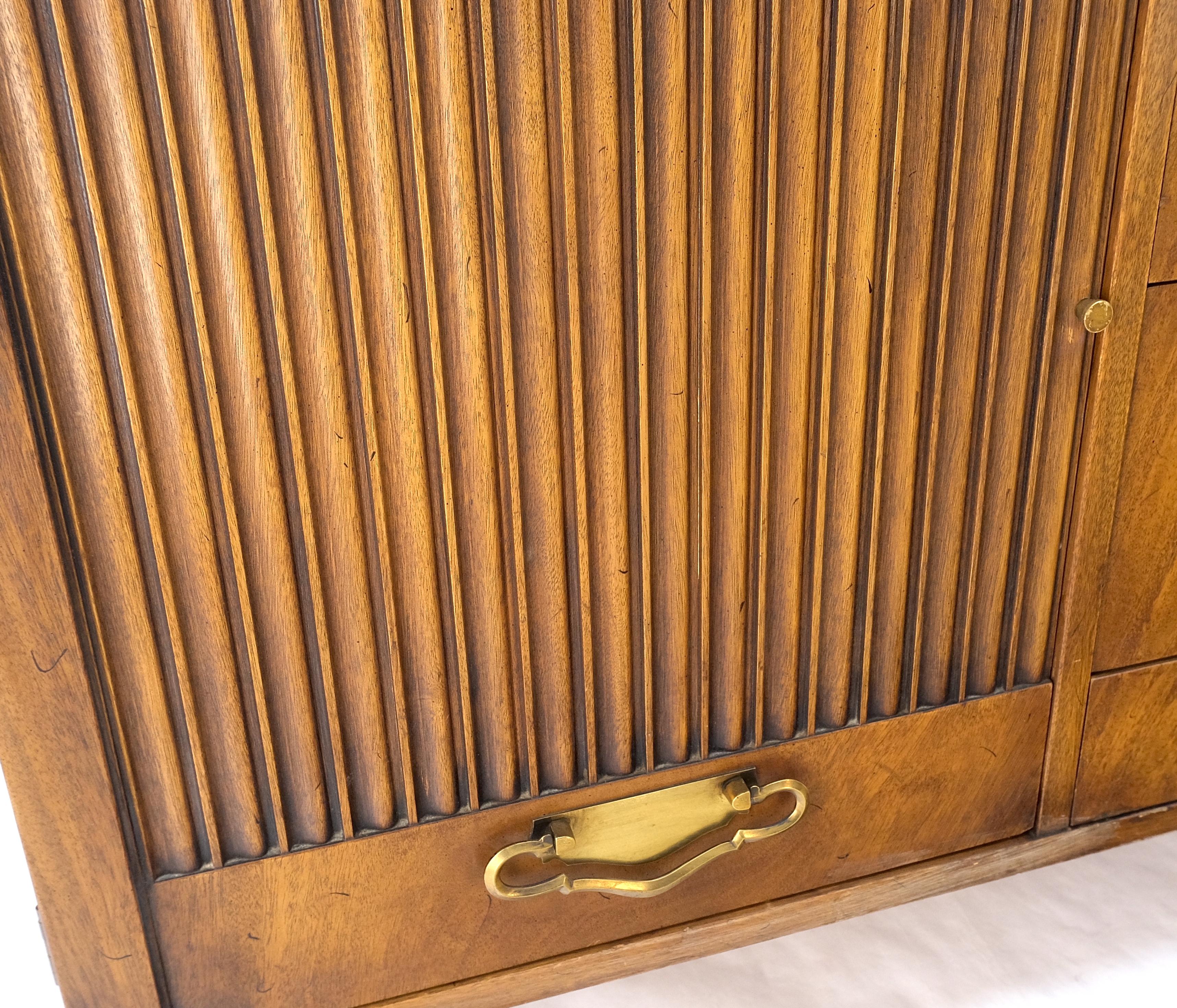 John Stuart American Mid-Century Modern Walnut Long Dresser Credenza Brass MINT! For Sale 3