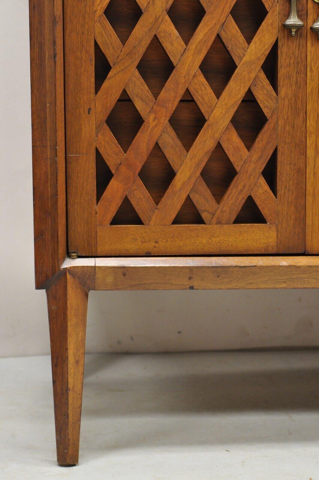 John Stuart Casalinda Vintage Mid Century Modern Walnut Credenza Triple Dresser In Good Condition For Sale In Philadelphia, PA