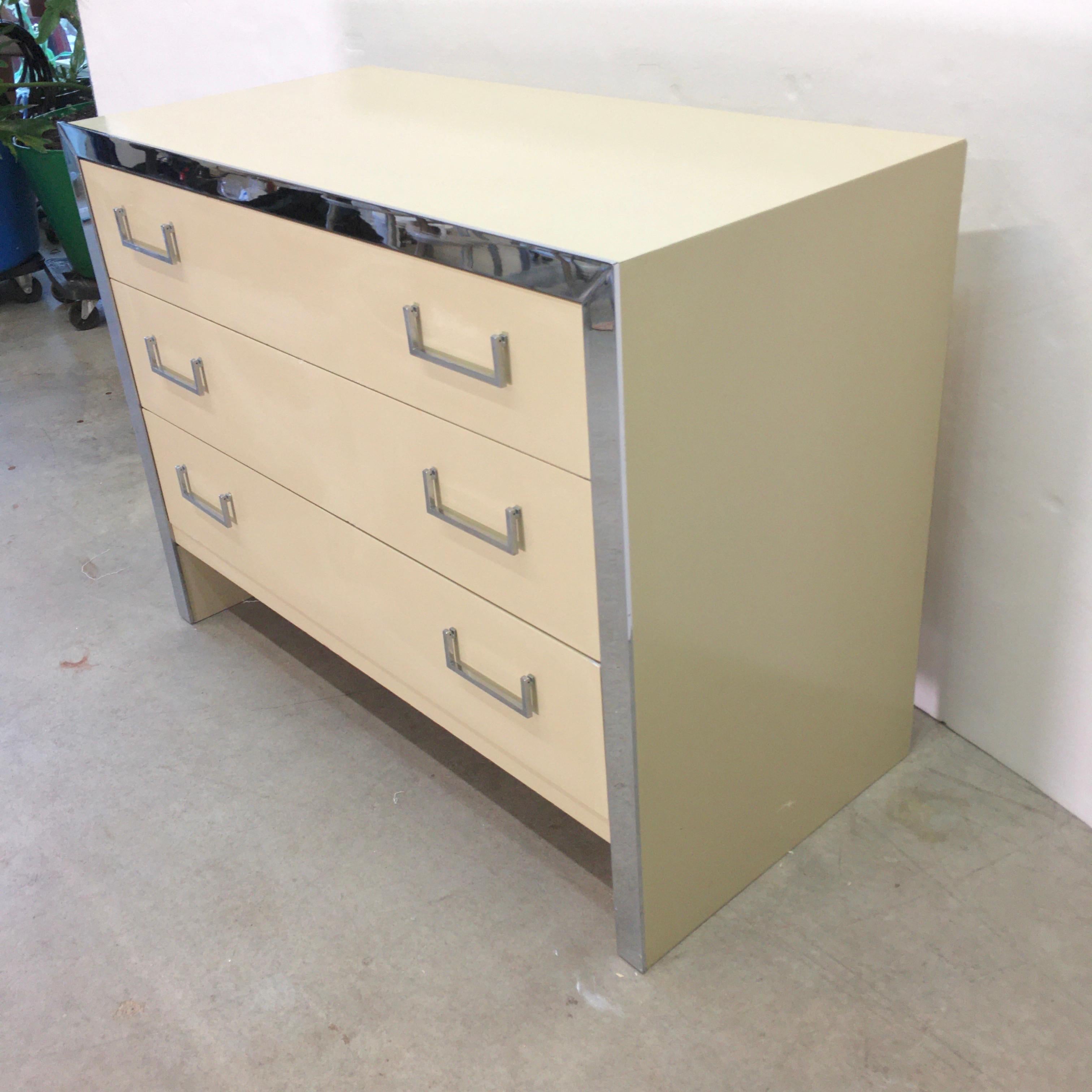 Mid-Century Modern John Stuart Chrome and Lacquered Chest of Drawers For Sale