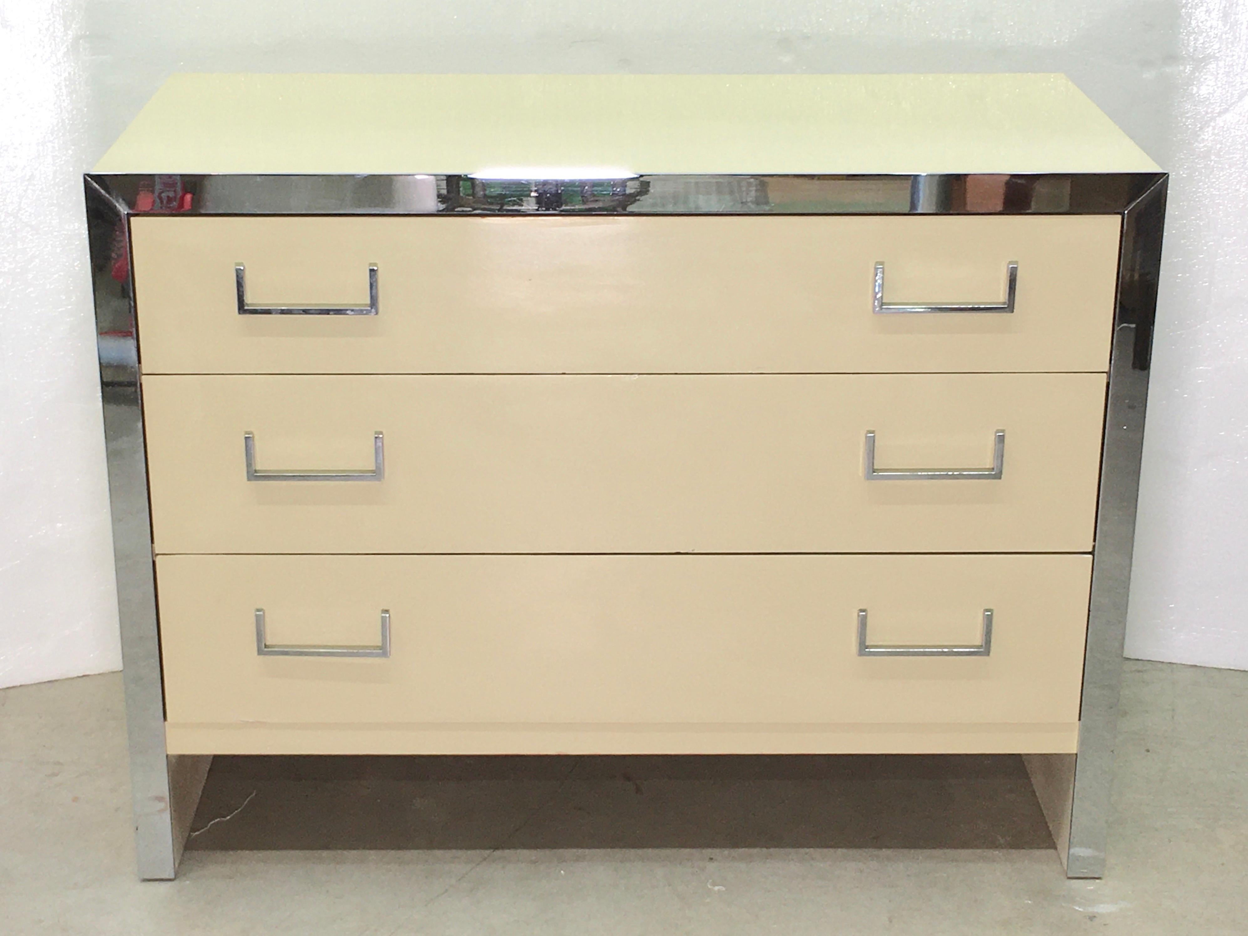 American John Stuart Chrome and Lacquered Chest of Drawers For Sale