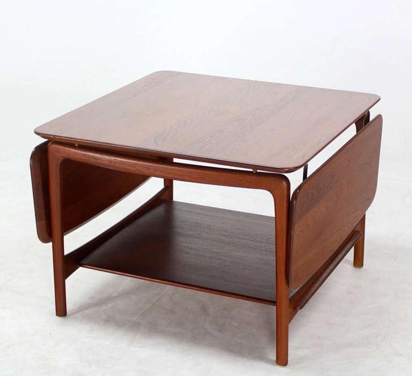 Danois  I John Stuart Danish Mid Century Modern Solid Teck Drop Leaf Coffee Center Table en vente