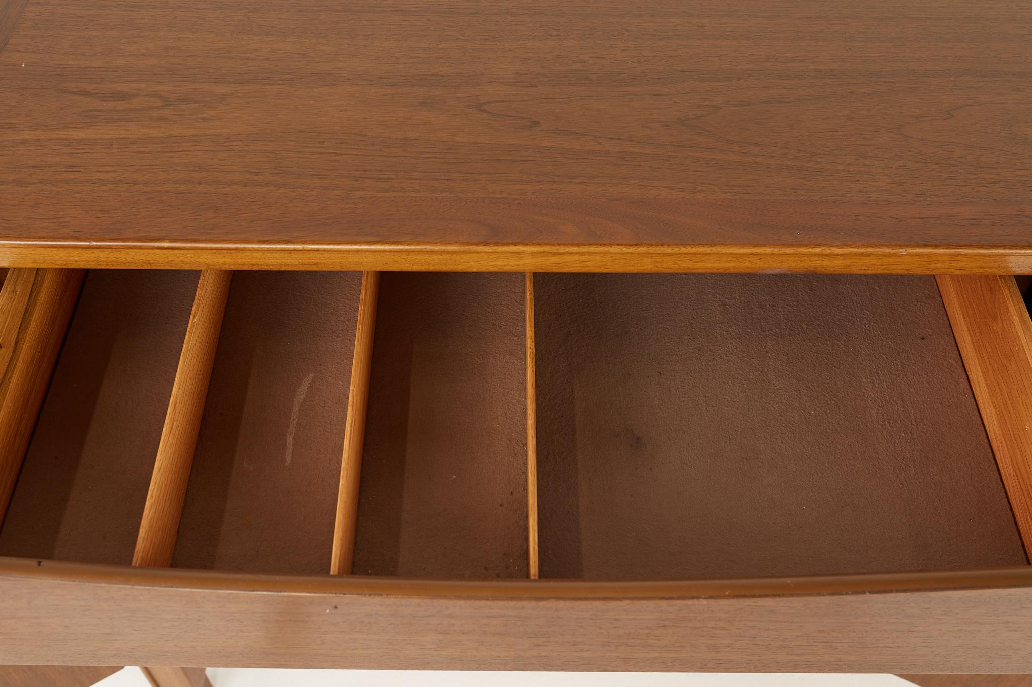 John Stuart for Mount Airy Janus Collection MCM Walnut Long Sideboard Credenza 7